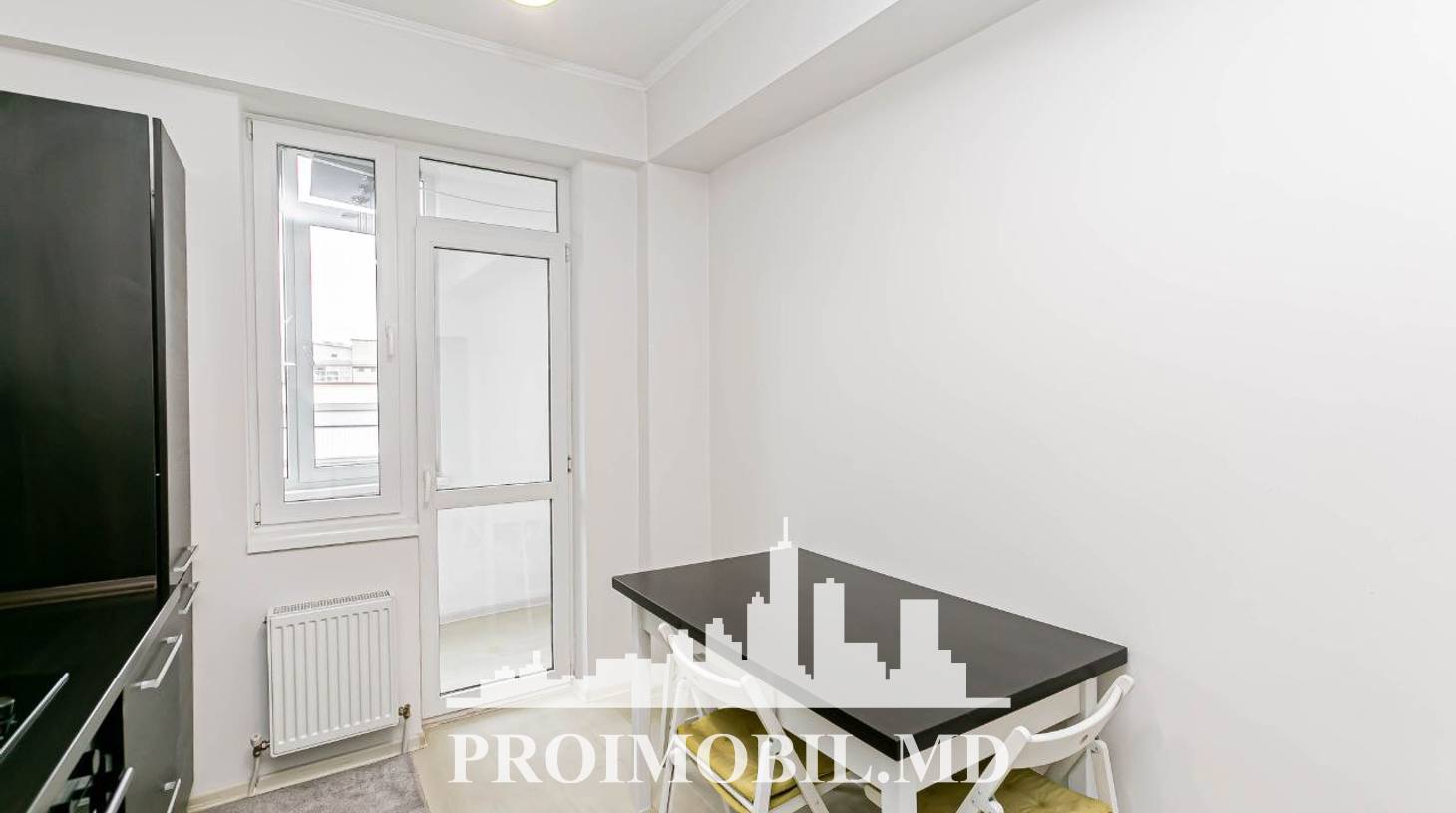 https://images.proimobil.md/_bytzJ8h9R4tzQ-K4qVIQfoe1j2RKrPHsYOTvomnfmo/watermark:0.75:so:0:30:0.39/resize:fill:1460:816:1/gravity:ce/bG9jYWw6Ly8vZXN0YXRlL2xyLzVlOWJkZDMwLWJiZjgtNGZhZi04YjYyLTRjYWU5NDk5YzA5OC5qcGVn