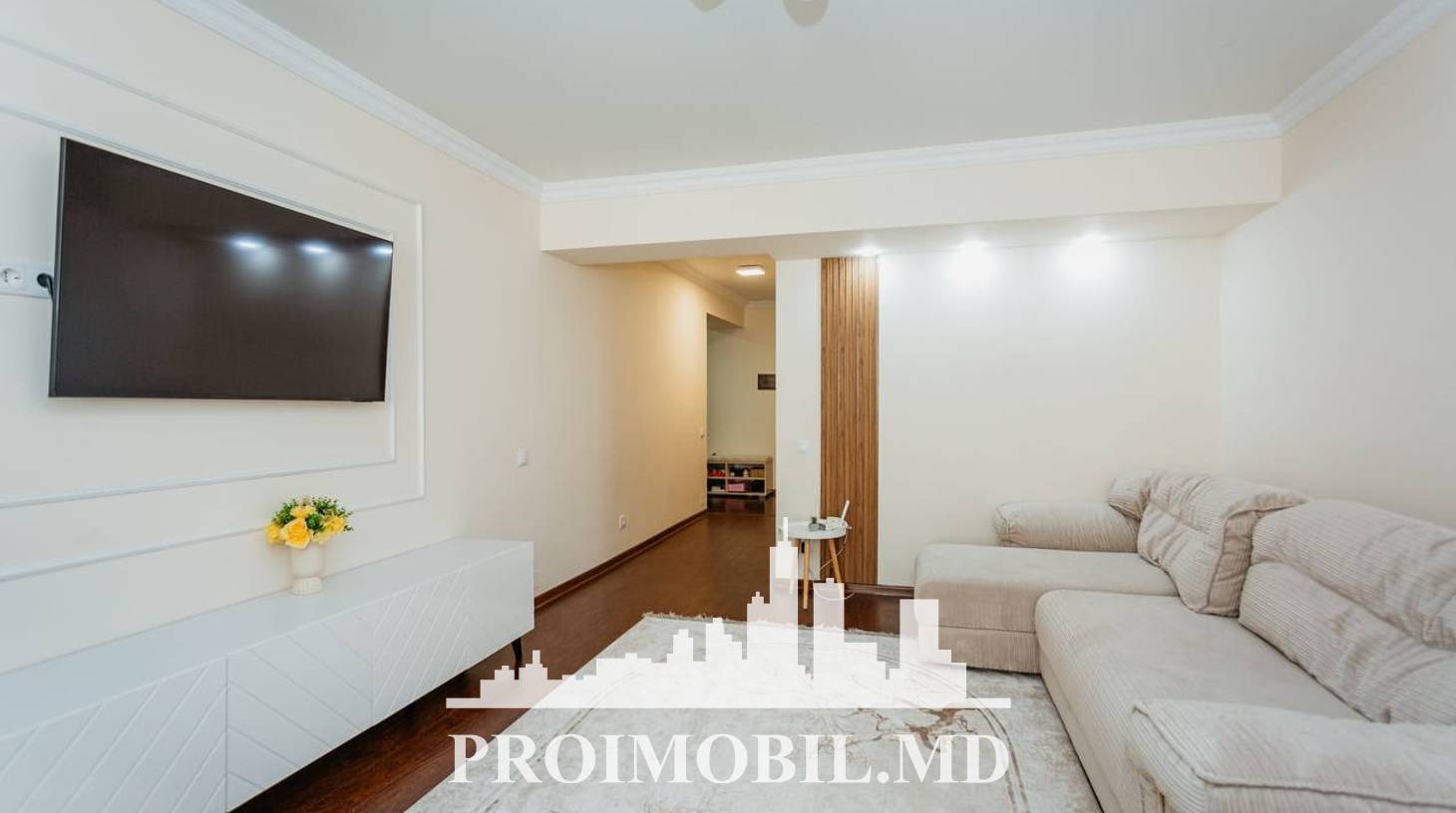 https://images.proimobil.md/_hAzQ8JNByh2XrpKmL14XcNMS8D7rBZyywrXUEvzKxM/watermark:0.75:so:0:30:0.39/resize:fill:1460:816:1/gravity:ce/bG9jYWw6Ly8vZXN0YXRlL2xyLzZiYjg1NjcwLTQ2ODEtNGZjYi1hY2ZmLTk4N2IxNmE5NGZkMS5qcGVn