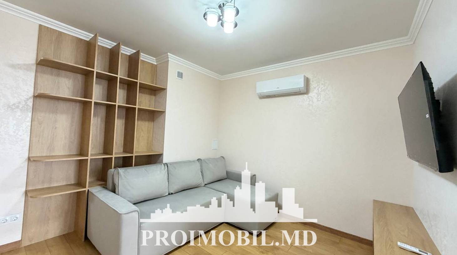 https://images.proimobil.md/_kRTSKSikS5v6xsW1RkYVn21DsyNmdkdk-ZlF2JlrNo/watermark:0.75:so:0:30:0.39/resize:fill:1460:816:1/gravity:ce/bG9jYWw6Ly8vZXN0YXRlL2xyL2UzZjY1ZjFjLWQzZjEtNGNhZi04Yjg5LTVhZGMzMjM1YjdhOC5qcGVn