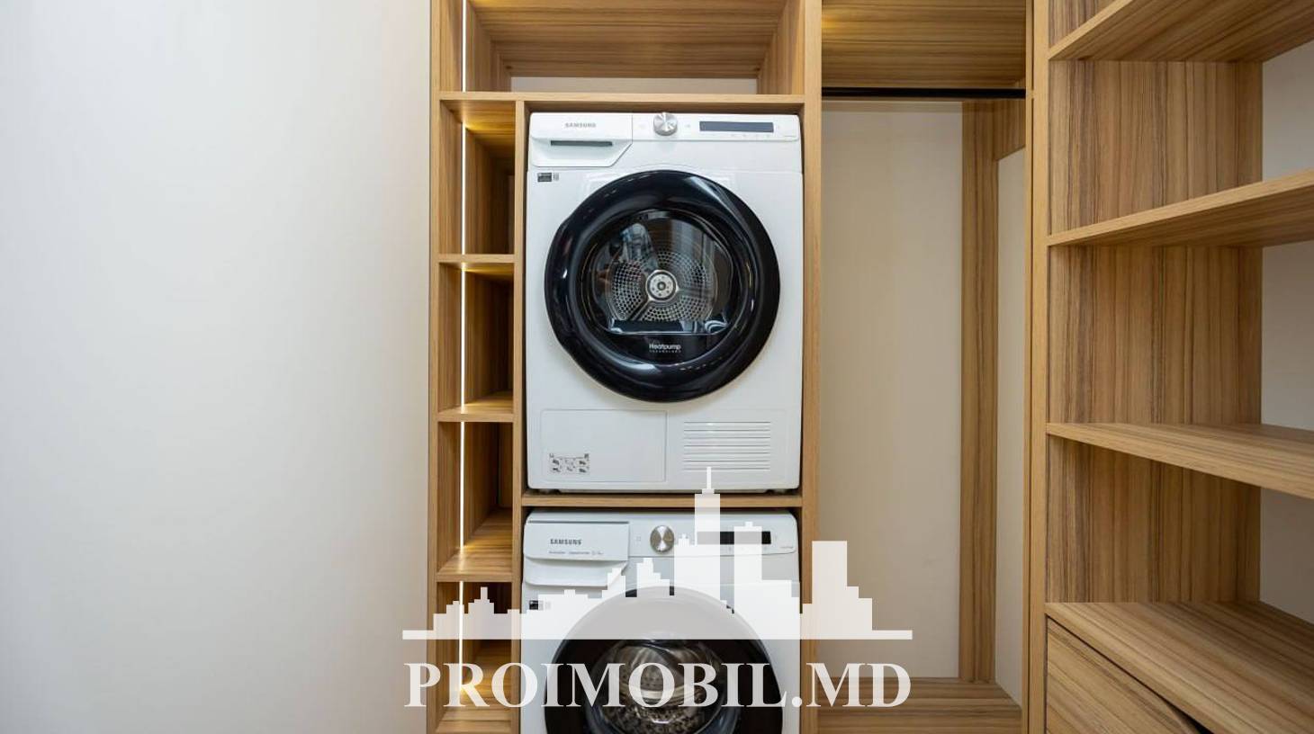 https://images.proimobil.md/_lWdMkM9ZL-2Jq9KptiDvIlUvHS7oH8FWbfCZUupb9U/watermark:0.75:so:0:30:0.39/resize:fill:1460:816:1/gravity:ce/bG9jYWw6Ly8vZXN0YXRlL2xyLzU2NmMzZTE1LWRjYWItNGM0Yi05YWZiLWMxZmQxMzVjYTk1MS5qcGVn