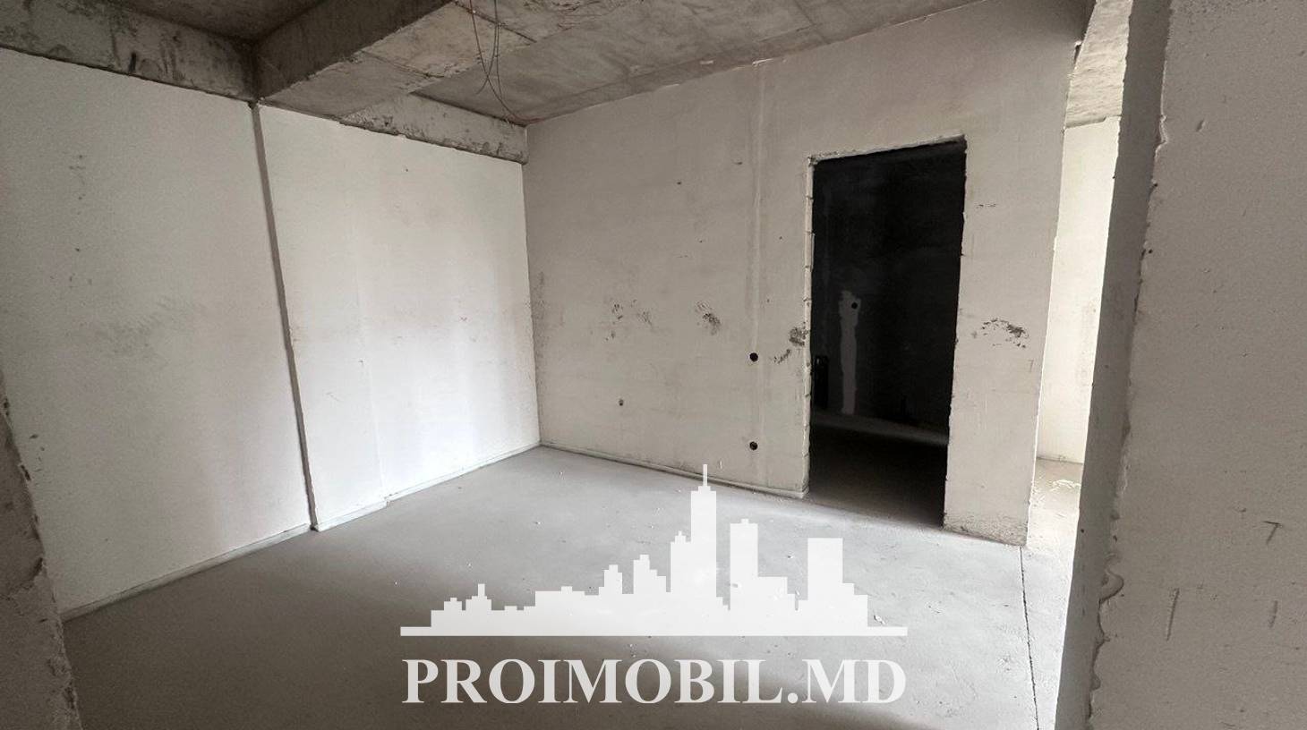 https://images.proimobil.md/_m-yGD-G9gcHyRjSlqZwZDodRT4RueNYsbmdZHk-xoI/watermark:0.75:so:0:30:0.39/resize:fill:1460:816:1/gravity:ce/bG9jYWw6Ly8vZXN0YXRlL2xyL2Q4OGQ4MzAwLTI0ZGYtNGNmZS1hMzQ4LTg5YWY0NWMyYmJiOS5qcGVn