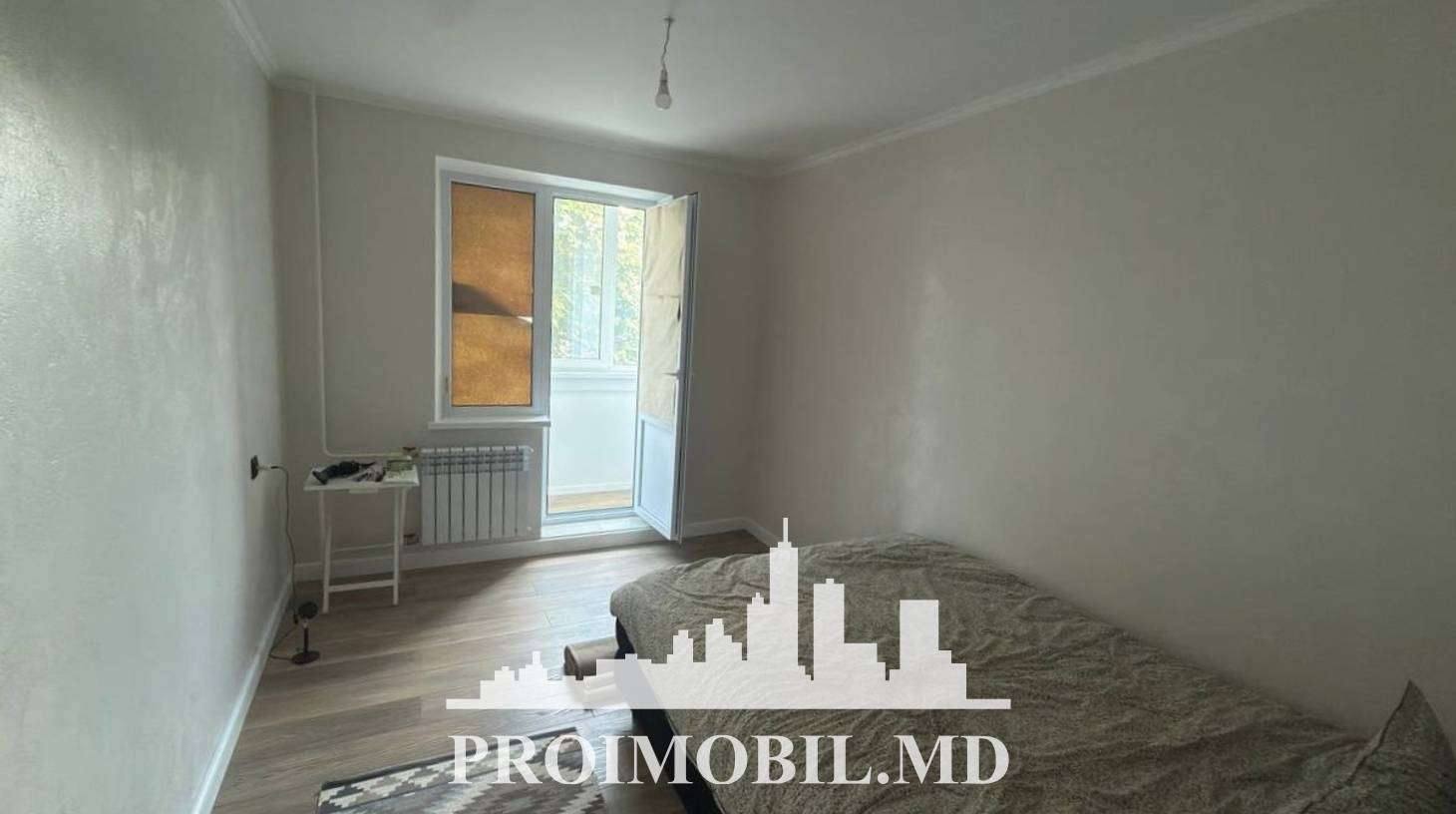 https://images.proimobil.md/_mjaOFnJmfos5vG7mt143es94zYh2PurG1CD2q7Xo0I/watermark:0.75:so:0:30:0.39/resize:fill:1460:816:1/gravity:ce/bG9jYWw6Ly8vZXN0YXRlL2xyLzQxMWJkNDI1LTBhOWMtNDA3Ni05M2M4LTlhMDFlYmRiMjY0YS5qcGVn