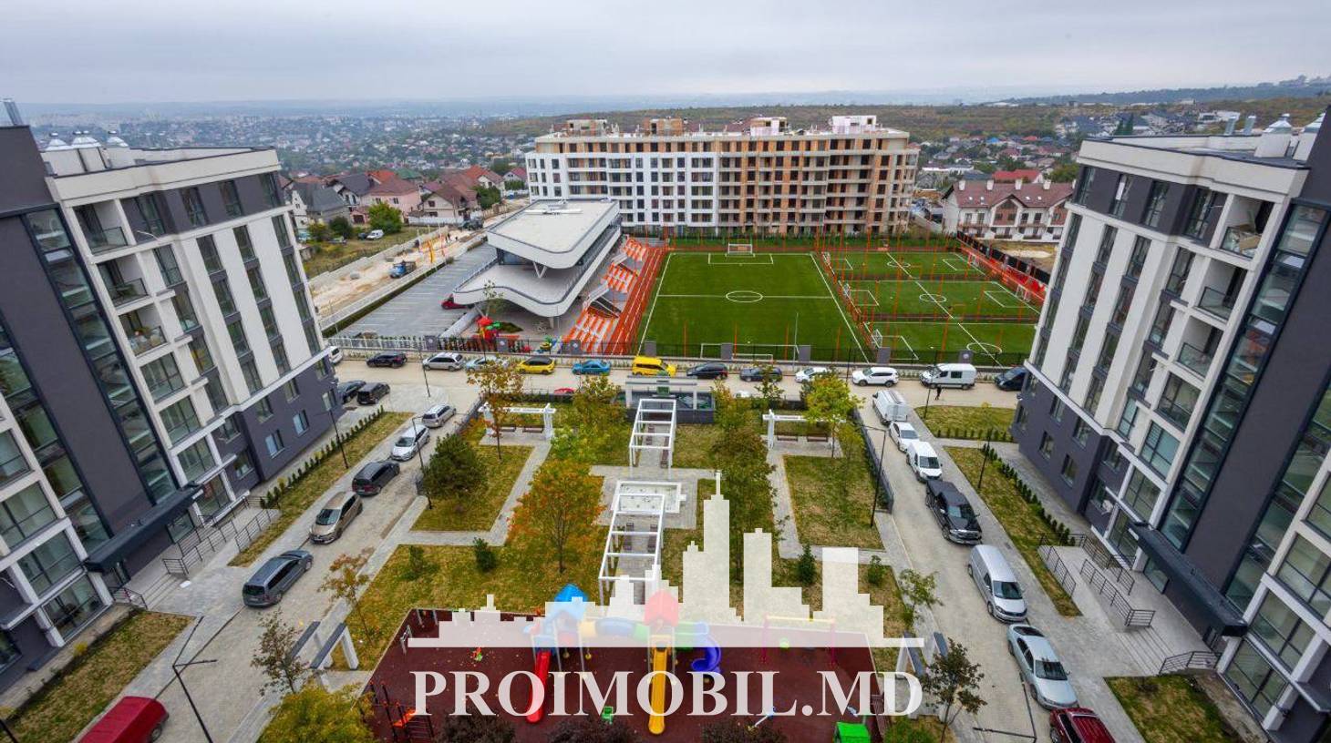 https://images.proimobil.md/_n57VYTbIJMfztKcuksMjDl8Lk9kBDQ3jsnBfPMtCyc/watermark:0.75:so:0:30:0.39/resize:fill:1460:816:1/gravity:ce/bG9jYWw6Ly8vZXN0YXRlL2xyLzgyYjg0Mjc3LWNjMjItNDk0MS04ZjNiLWFkYjNiYWVjMDEwYS5qcGVn
