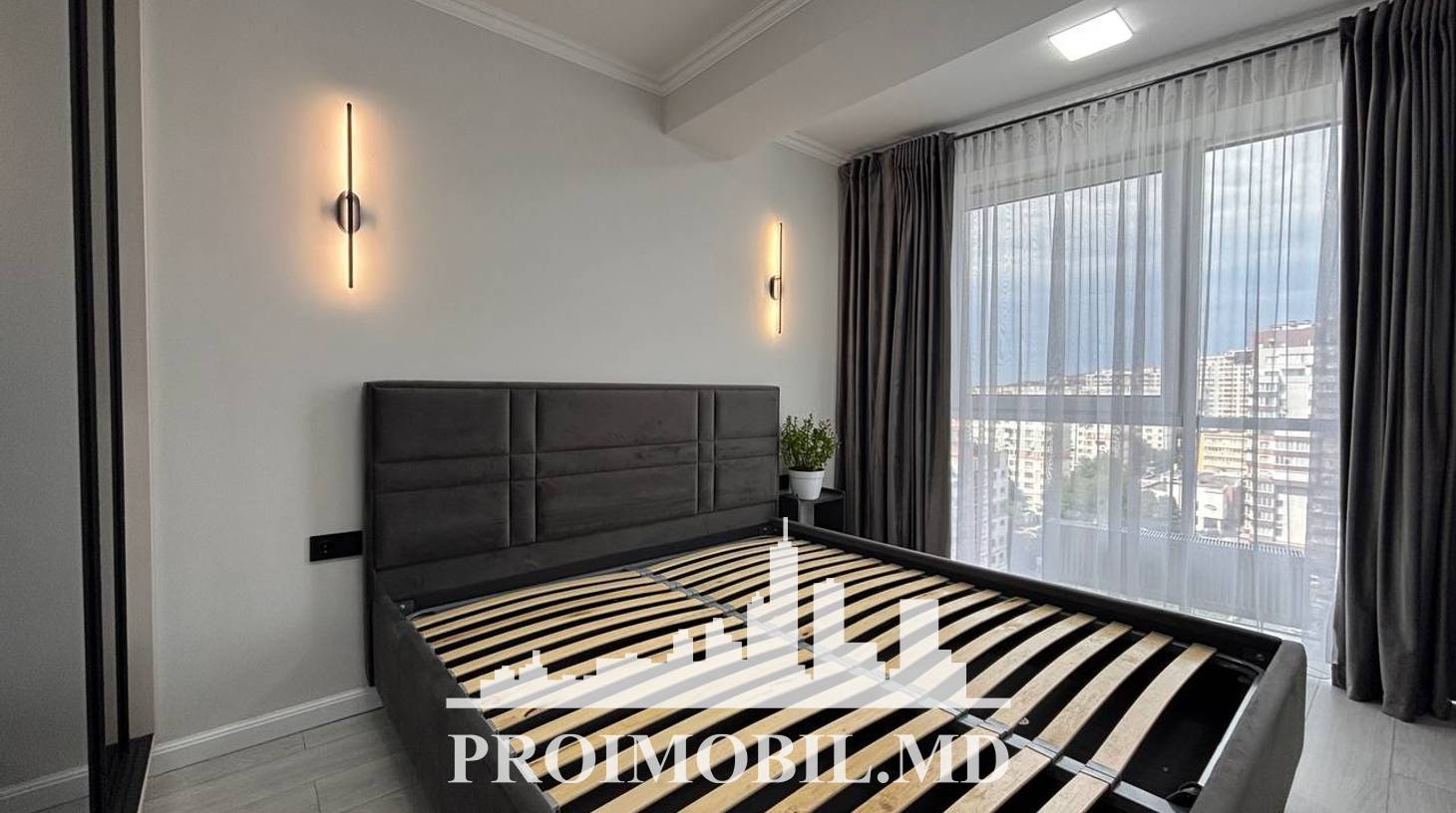 https://images.proimobil.md/_o71qyHeiNU0tVRZVC53O-2FVhfoLo7aV2dGkchkejc/watermark:0.75:so:0:30:0.39/resize:fill:1460:816:1/gravity:ce/bG9jYWw6Ly8vZXN0YXRlL2xyLzMwMGExZjNhLTgzMjUtNDUwMS1hNjYyLTM1NTQ4ZWVjNDgyYi5qcGVn
