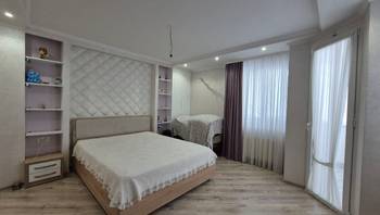 https://images.proimobil.md/_ppesULOD6mdyqPfb0QIb6pmHrRUZjOXVO6OVMsgcNA/resize:fill:350:198:1/gravity:ce/bG9jYWw6Ly8vZXN0YXRlL2xyLzYzMmIyNzhlLTVhMjUtNGQ4Ny1hZmIyLThjYmE5ZDNhZjRkOC5qcGVn