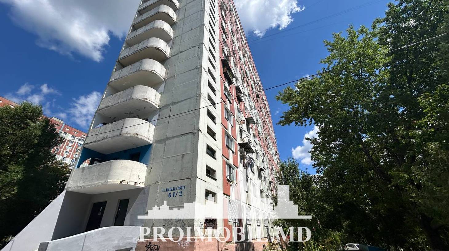 https://images.proimobil.md/_r68_hAoQWREVzKp5EJQwyLy_QXxzUCtdHSm7jOORwA/watermark:0.75:so:0:30:0.39/resize:fill:1460:816:1/gravity:ce/bG9jYWw6Ly8vZXN0YXRlL2xyLzA5YTQ0NzU0LTdhZjMtNDE2ZS05MTVmLTZmZThjY2ZmZDAwMC5qcGVn