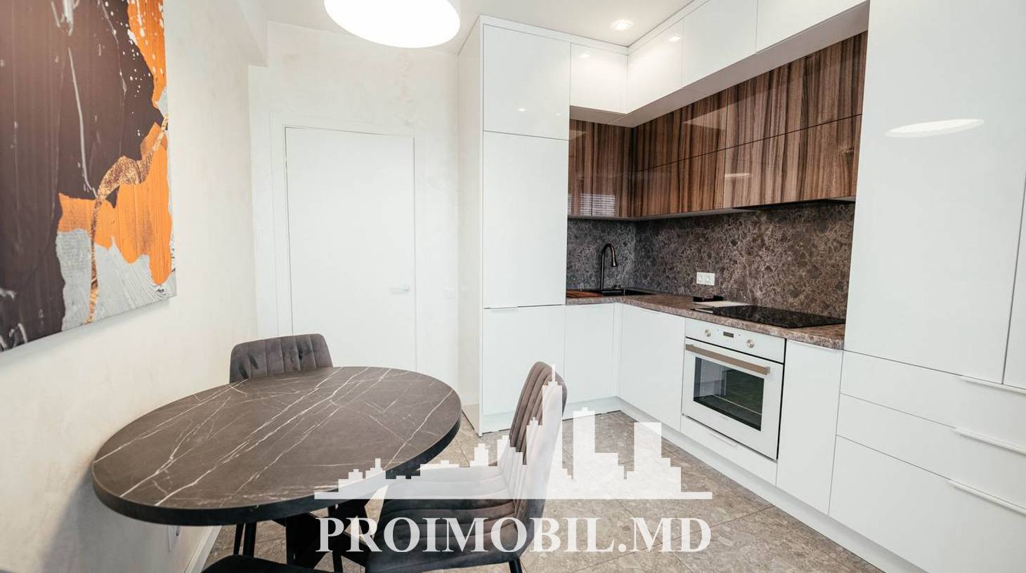 https://images.proimobil.md/_rXVFq96XdIxRmOTrhO006rb18nAqbl4Llds8at2OVk/watermark:0.75:so:0:30:0.39/resize:fill:1460:816:1/gravity:ce/bG9jYWw6Ly8vZXN0YXRlL2xyLzE4Y2U4YzU0LTQxOGEtNDFiMS1hYzAzLTk2NjA2MjhlZDg2Ny5qcGVn