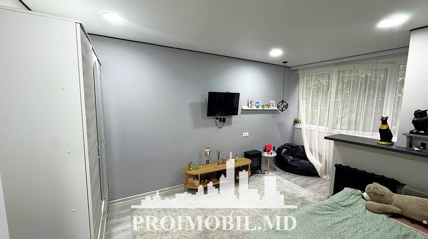 https://images.proimobil.md/_vJWj1KMAaltD-Cl-tmSAfPvQ1vS89JdE3eV_ZnYa18/watermark:0.75:so:0:30:0.39/resize:fill:1460:816:1/gravity:ce/bG9jYWw6Ly8vZXN0YXRlL2xyLzBlMzY0NzQ5LTY1YjMtNDc3OS05ODZhLTQ4ZDUwODdhMzdkZi5qcGVn