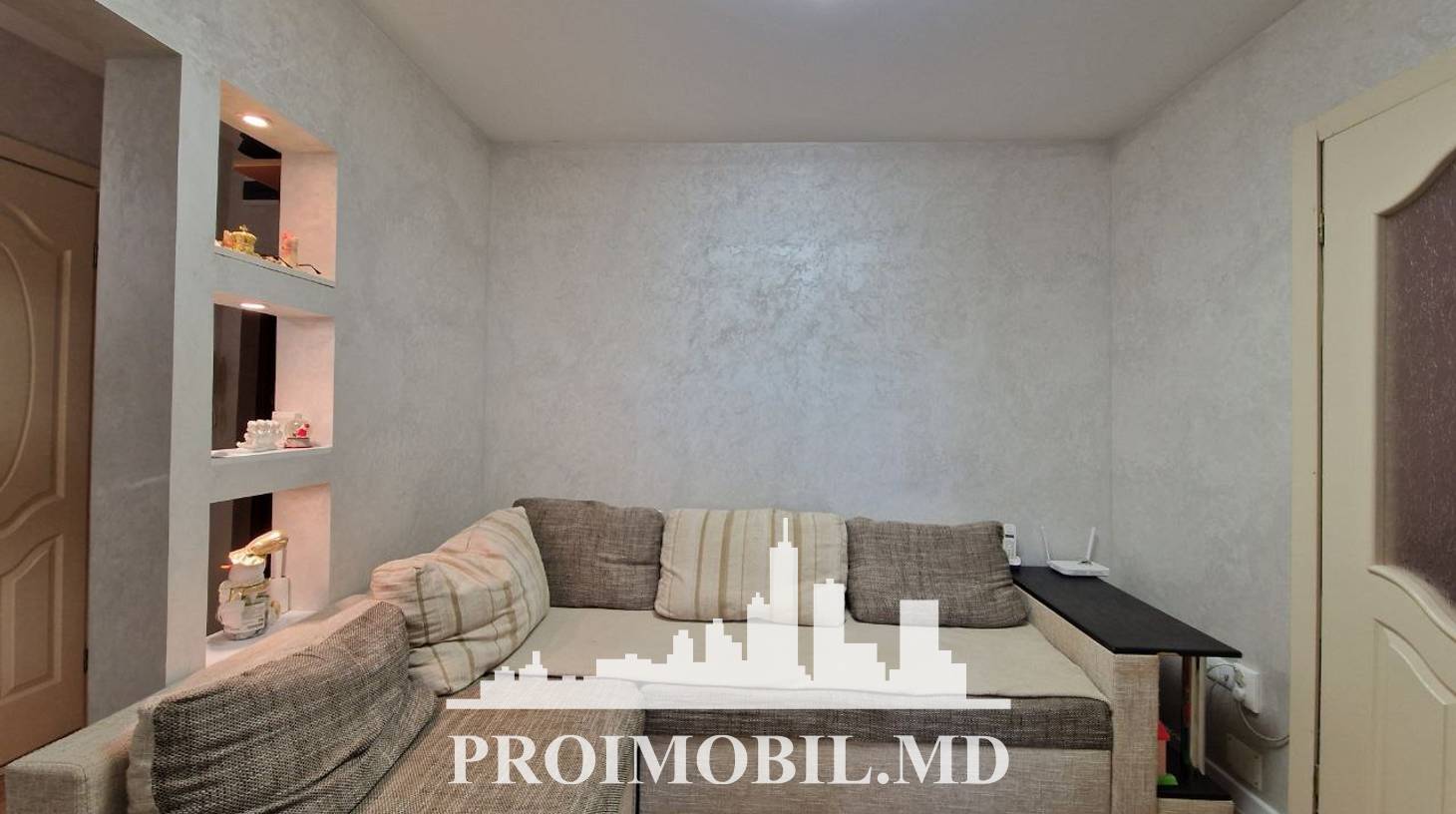 https://images.proimobil.md/_w2CjDgUUGko37etNnxSTNRcHyefpsVjRDt1c4ZuVVQ/watermark:0.75:so:0:30:0.39/resize:fill:1460:816:1/gravity:ce/bG9jYWw6Ly8vZXN0YXRlL2xyL2RhMjE1MTZkLTA3NWEtNGZlNi1hYjVmLWQyZjVkNTU1MTkzMi5qcGVn