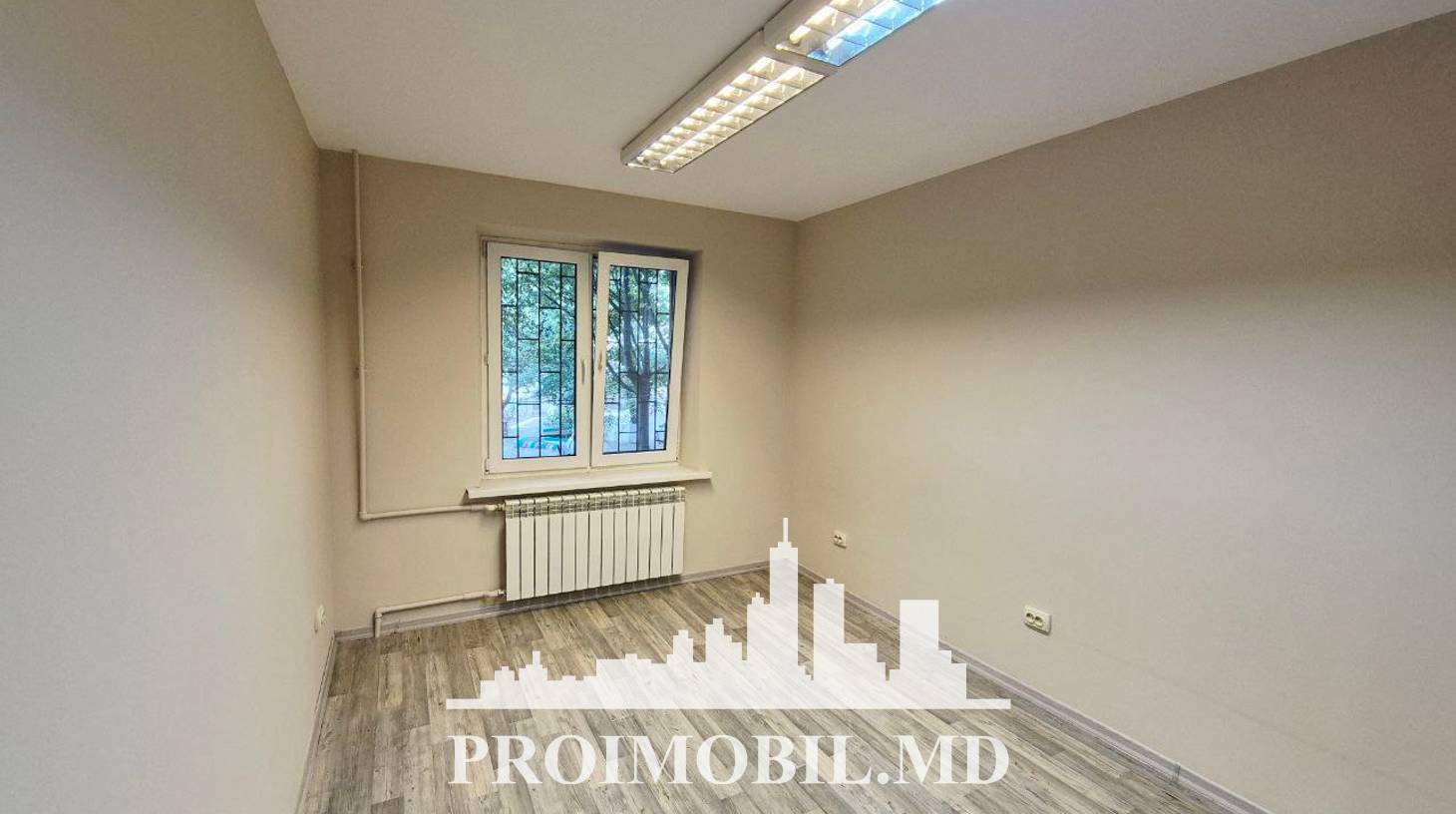 https://images.proimobil.md/_yTHFAA0H6r3ybqFg-h_l11_zHAK7BrLlhnwx2KzONY/watermark:0.75:so:0:30:0.39/resize:fill:1460:816:1/gravity:ce/bG9jYWw6Ly8vZXN0YXRlL2xyL2IxNjNjMzIwLTUzM2MtNDRhMi04NDc4LTUxMjYwZWEzYzdiNC5qcGVn