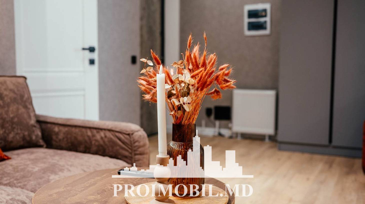 https://images.proimobil.md/_zt1X8BBfwovHyAssWhSuqekd3_kS5WMOlDb8RWZviM/watermark:0.75:so:0:30:0.39/resize:fill:1460:816:1/gravity:ce/bG9jYWw6Ly8vZXN0YXRlL2xyLzkwNmE3NzhiLWM1YTktNGZmOS1hZjMzLWI0Yjc2NDM2NTllYi5qcGVn