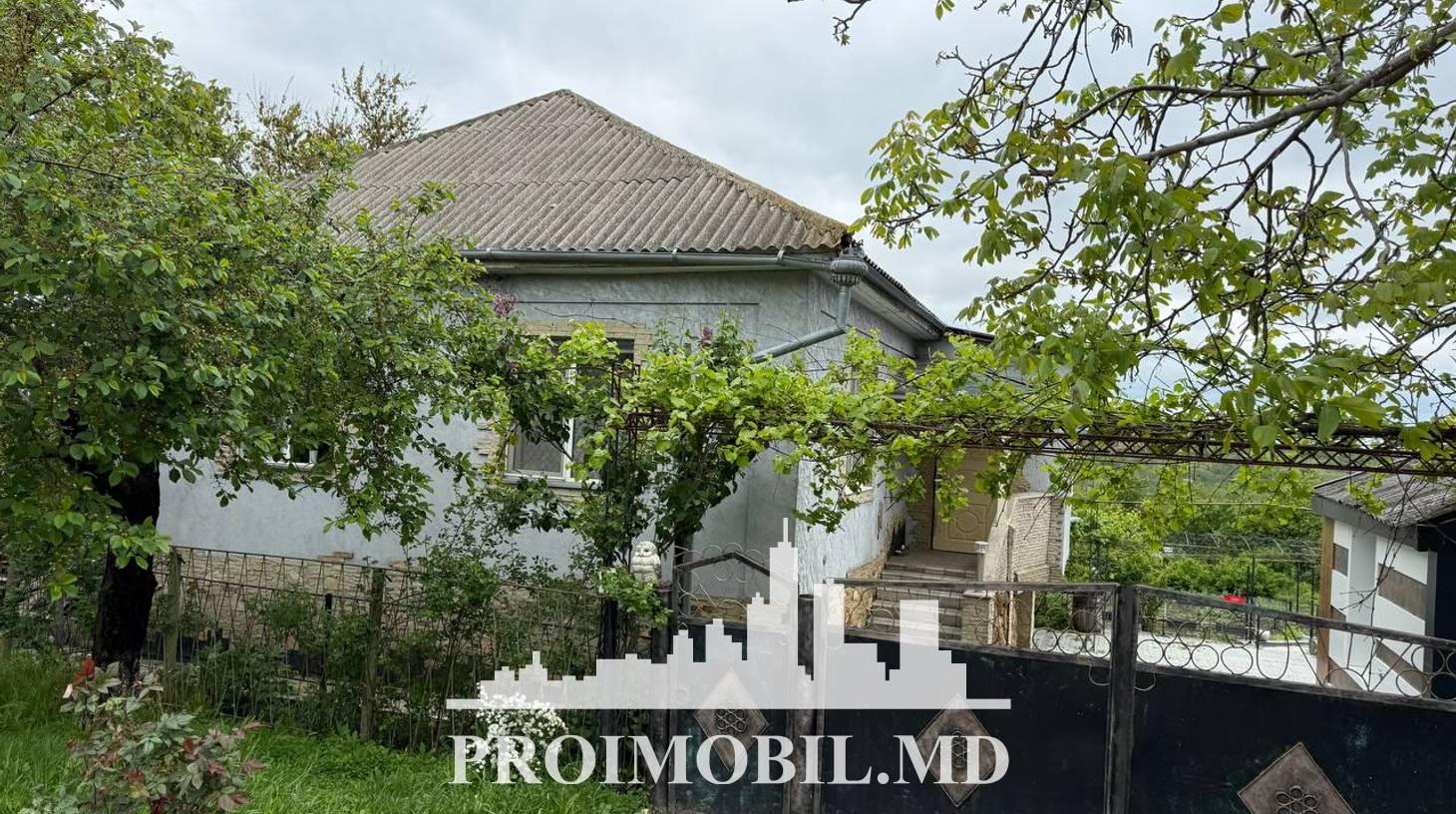 https://images.proimobil.md/a5Gv4KBMzaLCE9EYK-SjsGPh8a_GX-1GFkrfNgDLUvo/watermark:0.75:so:0:30:0.39/resize:fill:1460:816:1/gravity:ce/bG9jYWw6Ly8vZXN0YXRlL2xyL2RlZGZhZmNlLTI5MzQtNDVlOS1hNmExLWQ1MmFjODQzMDBlZi5qcGVn