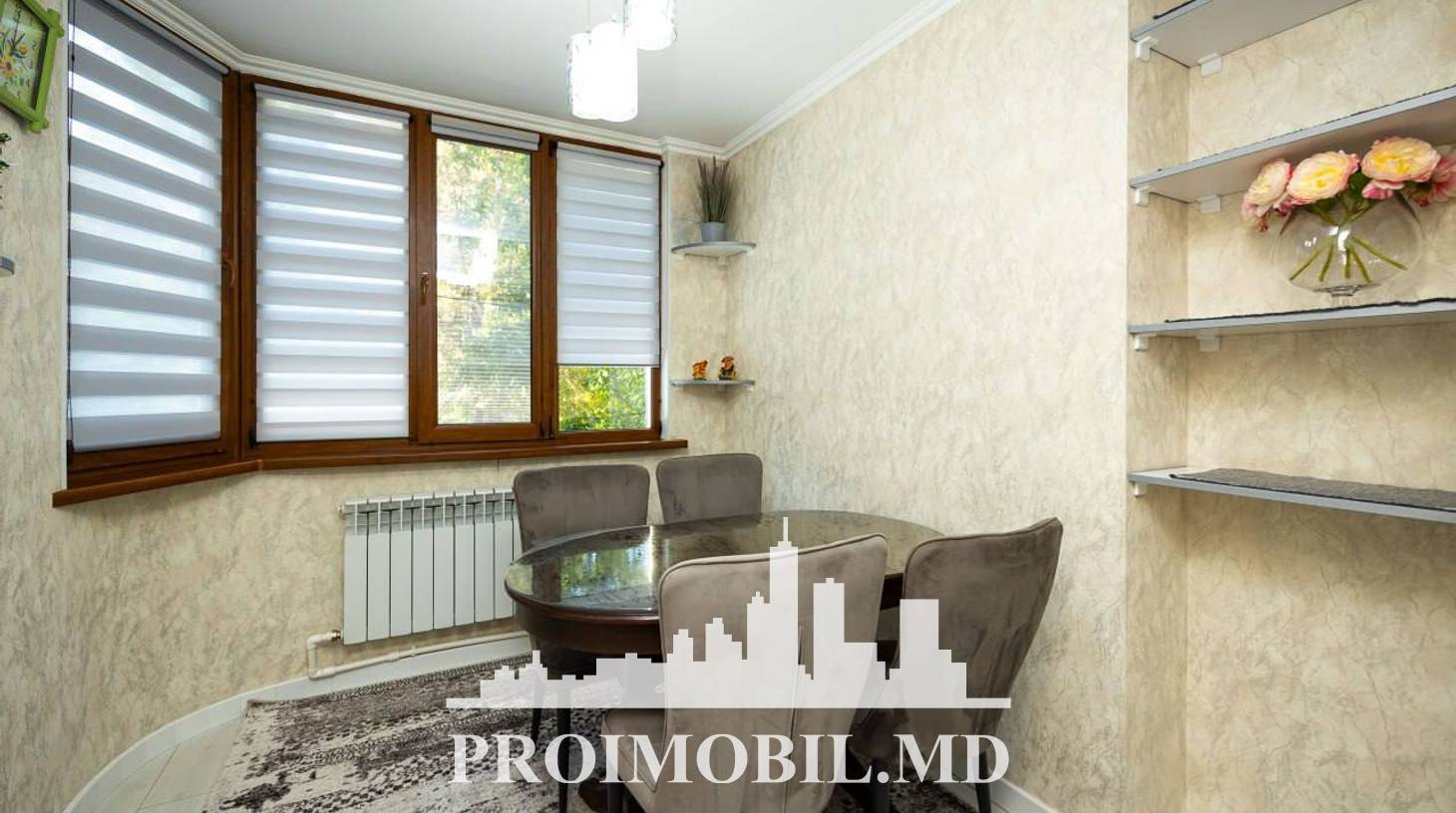 https://images.proimobil.md/aAeLcy4-gWXPLW5CXL4IVAzzWh9Z2q9TLBJ587p6IJQ/watermark:0.75:so:0:30:0.39/resize:fill:1460:816:1/gravity:ce/bG9jYWw6Ly8vZXN0YXRlL2xyL2UzNTJjNmQ5LTZjMTUtNGM3YS04Yzg3LTQ4NGM3MWE2OGU3Yi5qcGVn