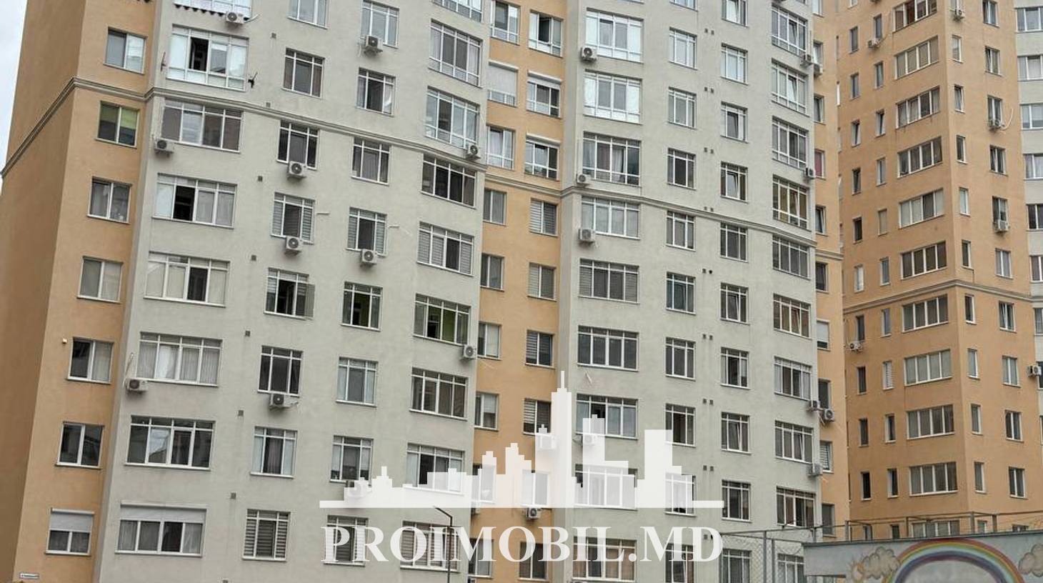 https://images.proimobil.md/aD32VhSdYbIMpeZ-nGqw20VA9g5zIo-XDzvRK3yyEHY/watermark:0.75:so:0:30:0.39/resize:fill:1460:816:1/gravity:ce/bG9jYWw6Ly8vZXN0YXRlL2xyLzI1OWJmM2JmLTBhMzctNDg5OS04YTZkLTM5YzcwMTViZWM2OS5qcGVn