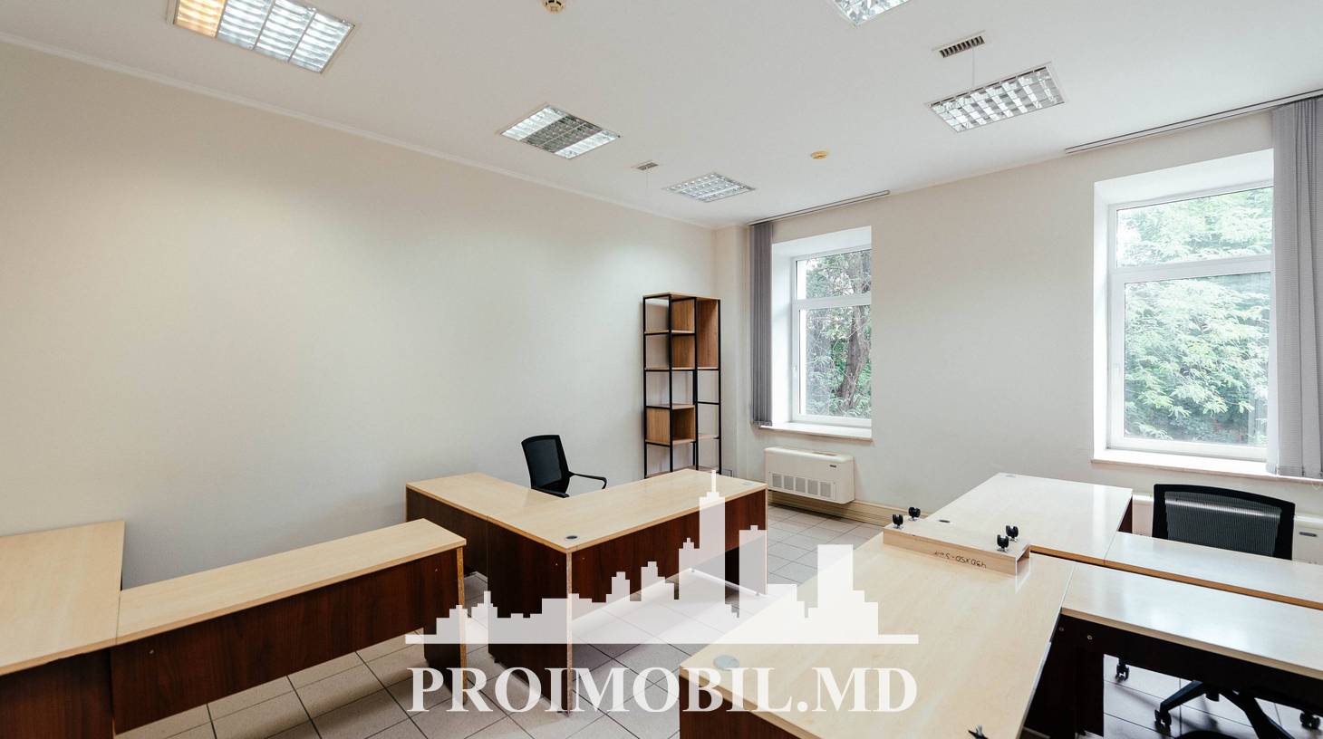 https://images.proimobil.md/aTy1vdpjOdKGTTL3J43yyT6uviq1F8ZBIiXqE2CMLeI/watermark:0.75:so:0:30:0.39/resize:fill:1460:816:1/gravity:ce/bG9jYWw6Ly8vZXN0YXRlL2xyL2U3NmM2YWU2LWNiMDMtNDcyMS1iOWM1LTg5YmFlNjdkZjljNi5qcGVn