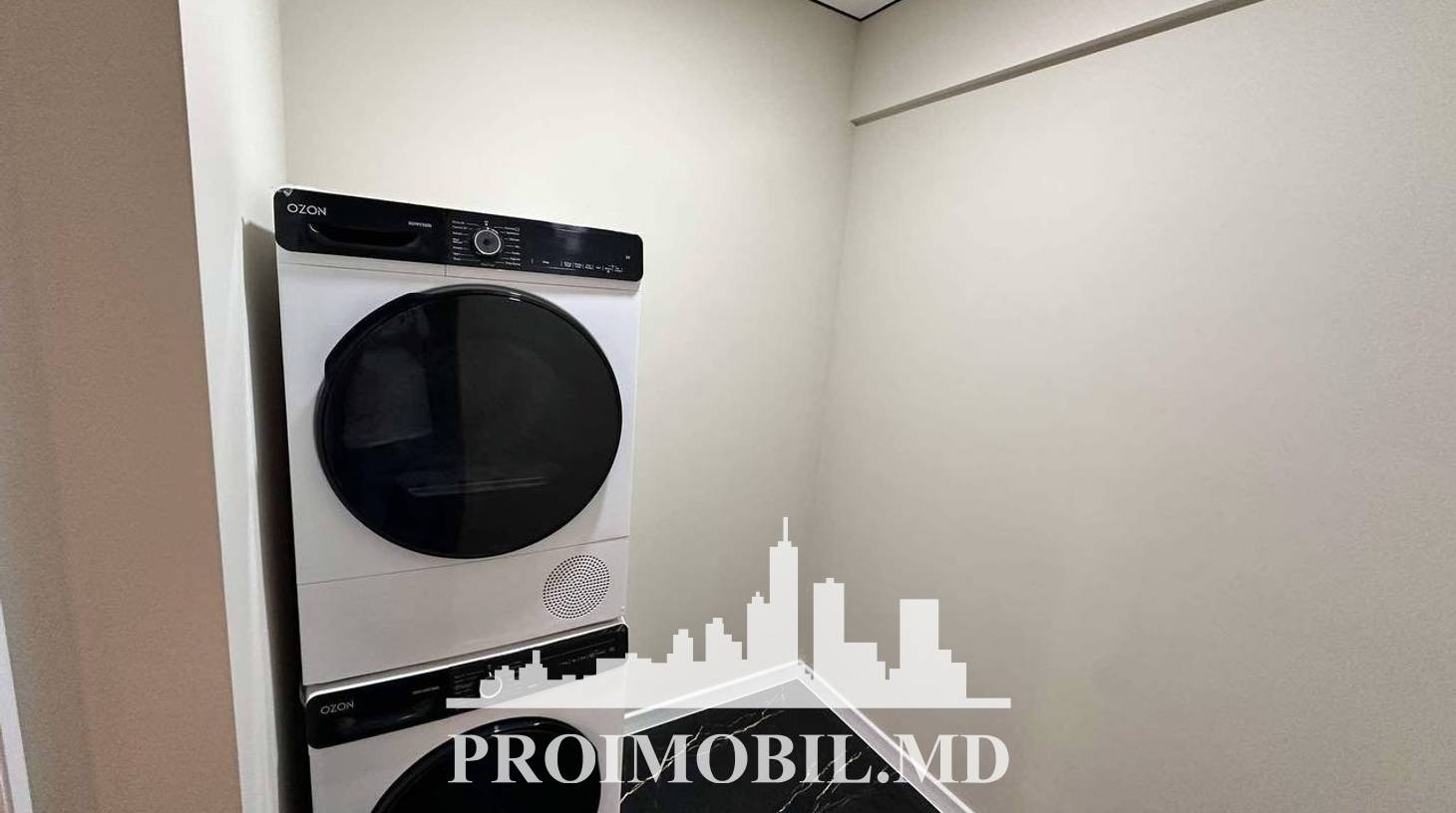 https://images.proimobil.md/aVQsr3yNO_R_ieVZzktgFt25IQ2q_hI23jIw4zncY_8/watermark:0.75:so:0:30:0.39/resize:fill:1460:816:1/gravity:ce/bG9jYWw6Ly8vZXN0YXRlL2xyLzRiNGRkZDc0LThmMGQtNGYwYy04NDViLWE2N2VmZDljYTZiOC5qcGVn