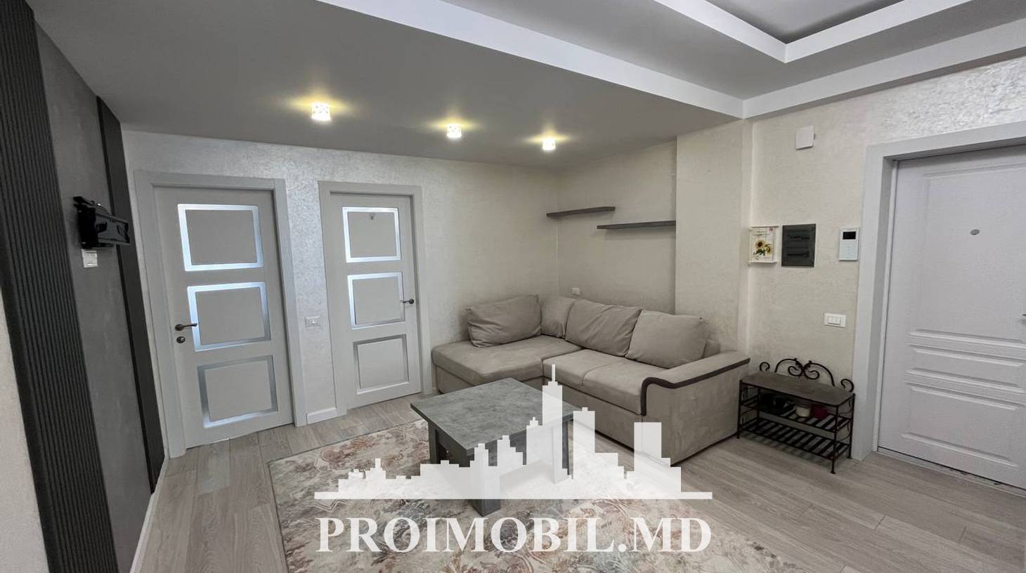 https://images.proimobil.md/aZBdoItDs3A3y_J_gOWVv597RhVnt-Y7msq3GWvBzi8/watermark:0.75:so:0:30:0.39/resize:fill:1460:816:1/gravity:ce/bG9jYWw6Ly8vZXN0YXRlL2xyLzhhOTAwOWJjLTE4NTktNGQwOS1iYzgxLTFiY2U1OGY1YjhlYS5qcGVn