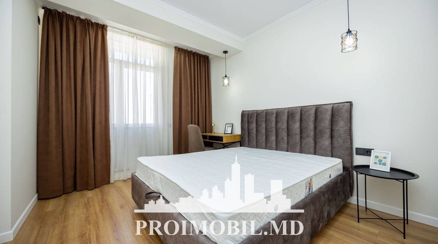 https://images.proimobil.md/a_U2GhrsCa-zpg1btumQGOy-T-v9gD7mWc5-68AA0sc/watermark:0.75:so:0:30:0.39/resize:fill:1460:816:1/gravity:ce/bG9jYWw6Ly8vZXN0YXRlL2xyL2I1YzQ0ZjQ3LTM0M2QtNDUwOS1hMmJmLTAyNGMwMjM1MTNkMS5qcGVn