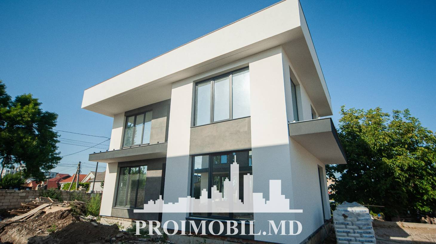 https://images.proimobil.md/acNT6oI6HQ0WGmWAjzcyUuVpd5M5An48yLDyO60KmUI/watermark:0.75:so:0:30:0.39/resize:fill:1460:816:1/gravity:ce/bG9jYWw6Ly8vZXN0YXRlL2xyL2EzNTcxOTYyLWM3YzctNGIyOC05MjI2LTNmZTU2MDJhODkyMS5qcGVn