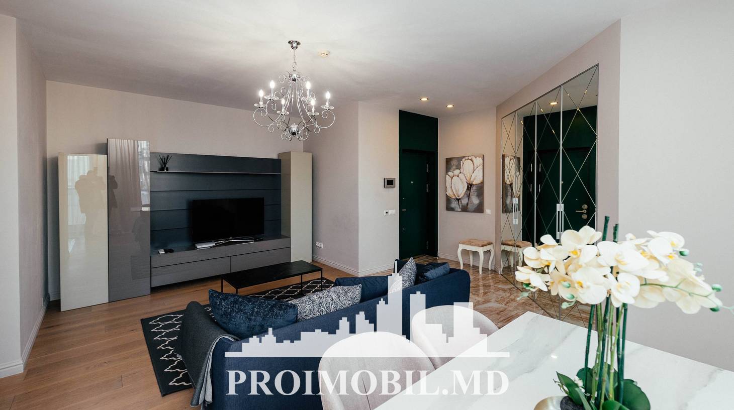 https://images.proimobil.md/aer6rTgr8q4JUQXehfk2YQ2UEIy-W6_RetfNC-hLglg/watermark:0.75:so:0:30:0.39/resize:fill:1460:816:1/gravity:ce/bG9jYWw6Ly8vZXN0YXRlL2xyLzBlNDQ5YWJiLTlhNTYtNGQwZS05MmM1LTBkY2Q0MzM5MDEzNS5qcGVn