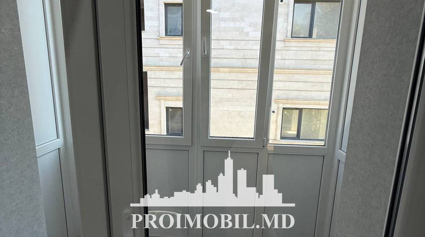 https://images.proimobil.md/ah9ovYqiBWi9JhoI8iWI15t-Ardy8Do3CLCOZJFaCUg/watermark:0.75:so:0:30:0.39/resize:fill:1460:816:1/gravity:ce/bG9jYWw6Ly8vZXN0YXRlL2xyL2U3NDZkYzExLWU2MzQtNDRiZS1hZTE2LTQyYzA4MGJmYjUwZS5qcGVn