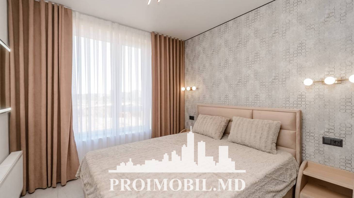 https://images.proimobil.md/ahF7Oucme3k5-w33hSR5SSV8mlbvUm9zoarCETSJ_Ms/watermark:0.75:so:0:30:0.39/resize:fill:1460:816:1/gravity:ce/bG9jYWw6Ly8vZXN0YXRlL2xyLzdkMDhiZjQ2LTE1ZTMtNDcwYi04NzEwLWQ1YWVjZDEyMmU1Mi5qcGVn