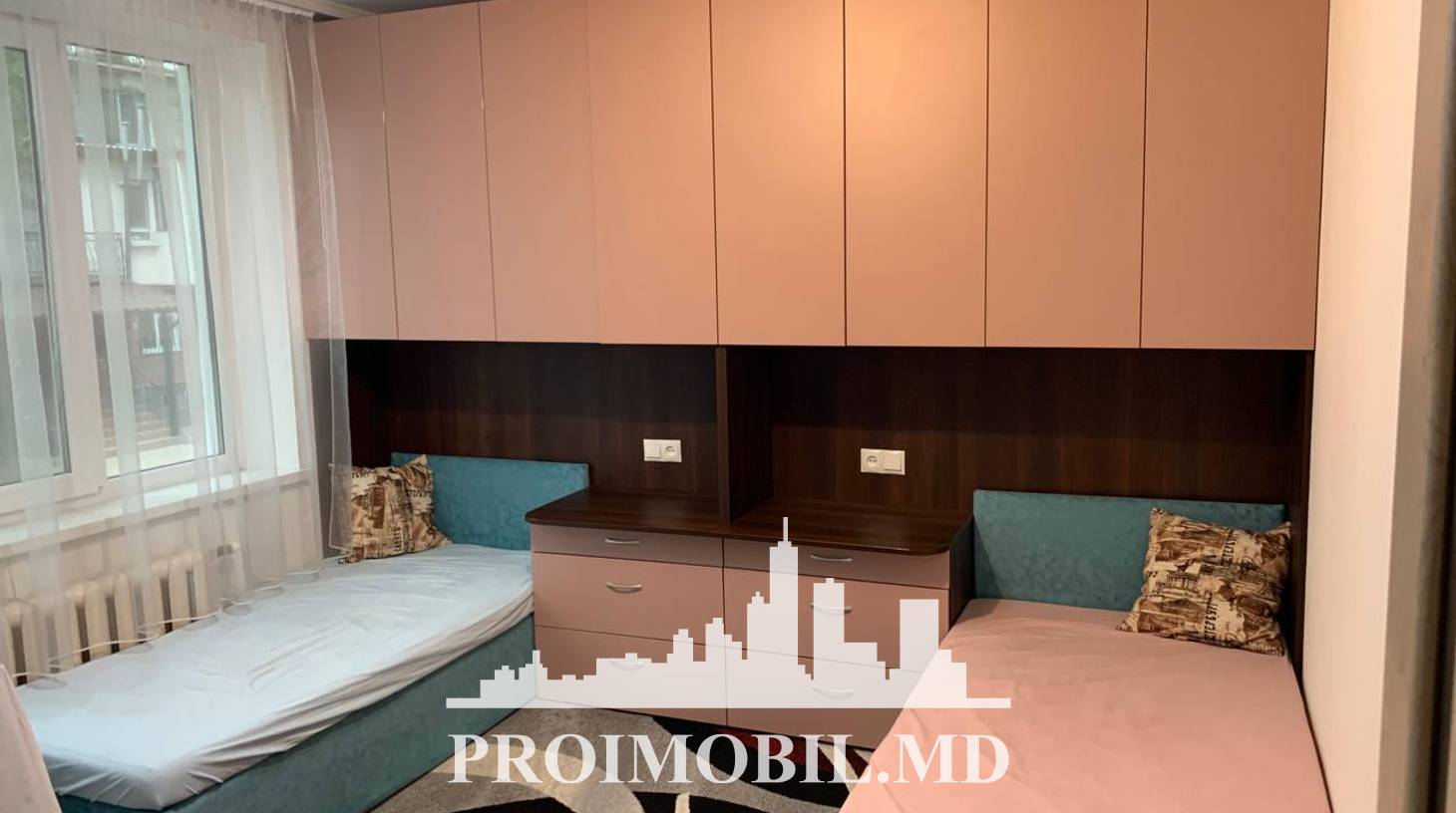 https://images.proimobil.md/ajjojqXTRMya1Y7q0jKw_kPMwm3Z47cuUnmNNuz1pFE/watermark:0.75:so:0:30:0.39/resize:fill:1460:816:1/gravity:ce/bG9jYWw6Ly8vZXN0YXRlL2xyLzNlMDI2Y2E4LWM4ZDMtNGQwZi1iMTJkLTIzNTcwMGZhYTc4OS5qcGVn