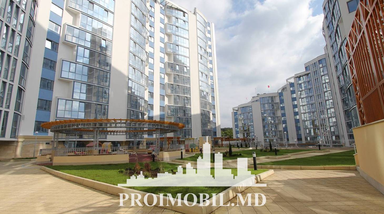 https://images.proimobil.md/akDp1XSet0Zo4KLTqkp5wIfLFzWmQaTNe8Q3Zej2xrI/watermark:0.75:so:0:30:0.39/resize:fill:1460:816:1/gravity:ce/bG9jYWw6Ly8vZXN0YXRlL2xyLzUwMDNmNDNkLWY0MWItNDcwYi1hZjEwLTY5ZTFjODUzNTEyZC5qcGVn