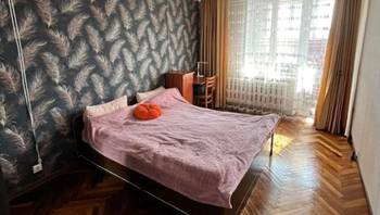https://images.proimobil.md/aoRzZjzvB4znw0_bGND4MIiZRiHkSPzqCNgWWgXH_FQ/resize:fill:350:198:1/gravity:ce/bG9jYWw6Ly8vZXN0YXRlL2xyL2M1NjI3OWI2LTVkMGEtNGI0My1hYmUwLTJjOTg1YTFkOTliOS5qcGVn