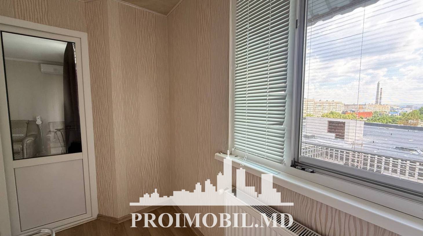 https://images.proimobil.md/ap5PxbdN7gtiM4w2mCYkIfcy0OrY3NFPxKWBTlvZ-44/watermark:0.75:so:0:30:0.39/resize:fill:1460:816:1/gravity:ce/bG9jYWw6Ly8vZXN0YXRlL2xyL2M5ZTdkYWUyLWMzNGEtNGI3ZS04ZDI0LTE2NTI4ZGZmM2JkZi5qcGVn