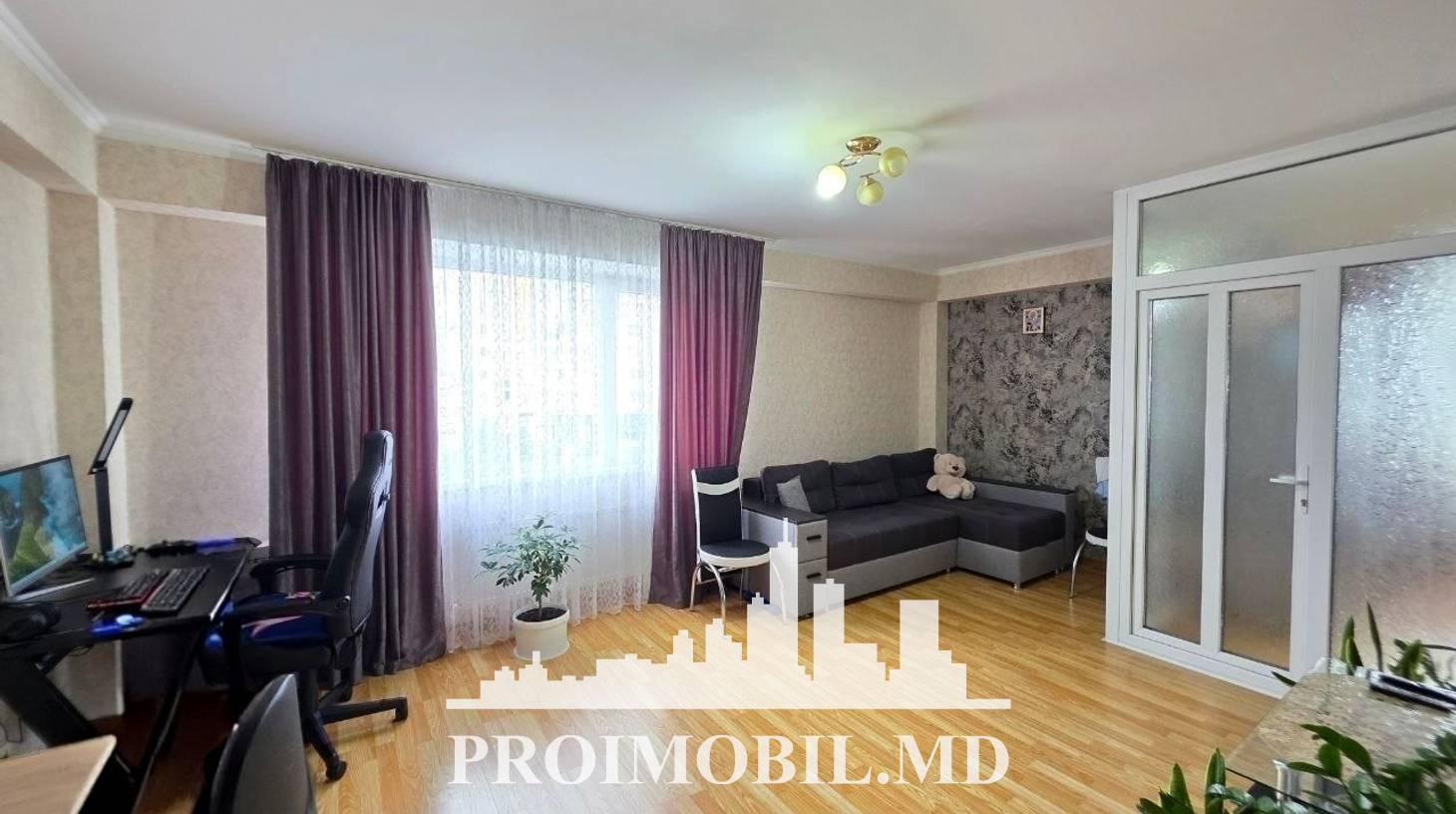 https://images.proimobil.md/asMSWOpVYb37_b1a9UcTp3bb2QewgpzWiLBmcFdrm1M/watermark:0.75:so:0:30:0.39/resize:fill:1460:816:1/gravity:ce/bG9jYWw6Ly8vZXN0YXRlL2xyLzllNzI4MTUzLTdmNjctNGRlZC04MzE5LWQzMjFhMjNkYzdlYS5qcGVn