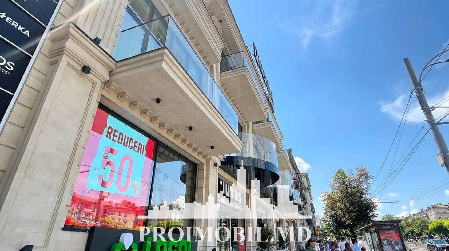 https://images.proimobil.md/az8E0o_evXESl2v-ciiQLU49guc7mIr6Zey47-6JL5U/watermark:0.75:so:0:30:0.39/resize:fill:1460:816:1/gravity:ce/bG9jYWw6Ly8vZXN0YXRlL2xyL2ZjZTc2NDhkLTEzNTYtNDkxNi1iOWQxLTE3NTIzZDBlMThlZC5qcGVn