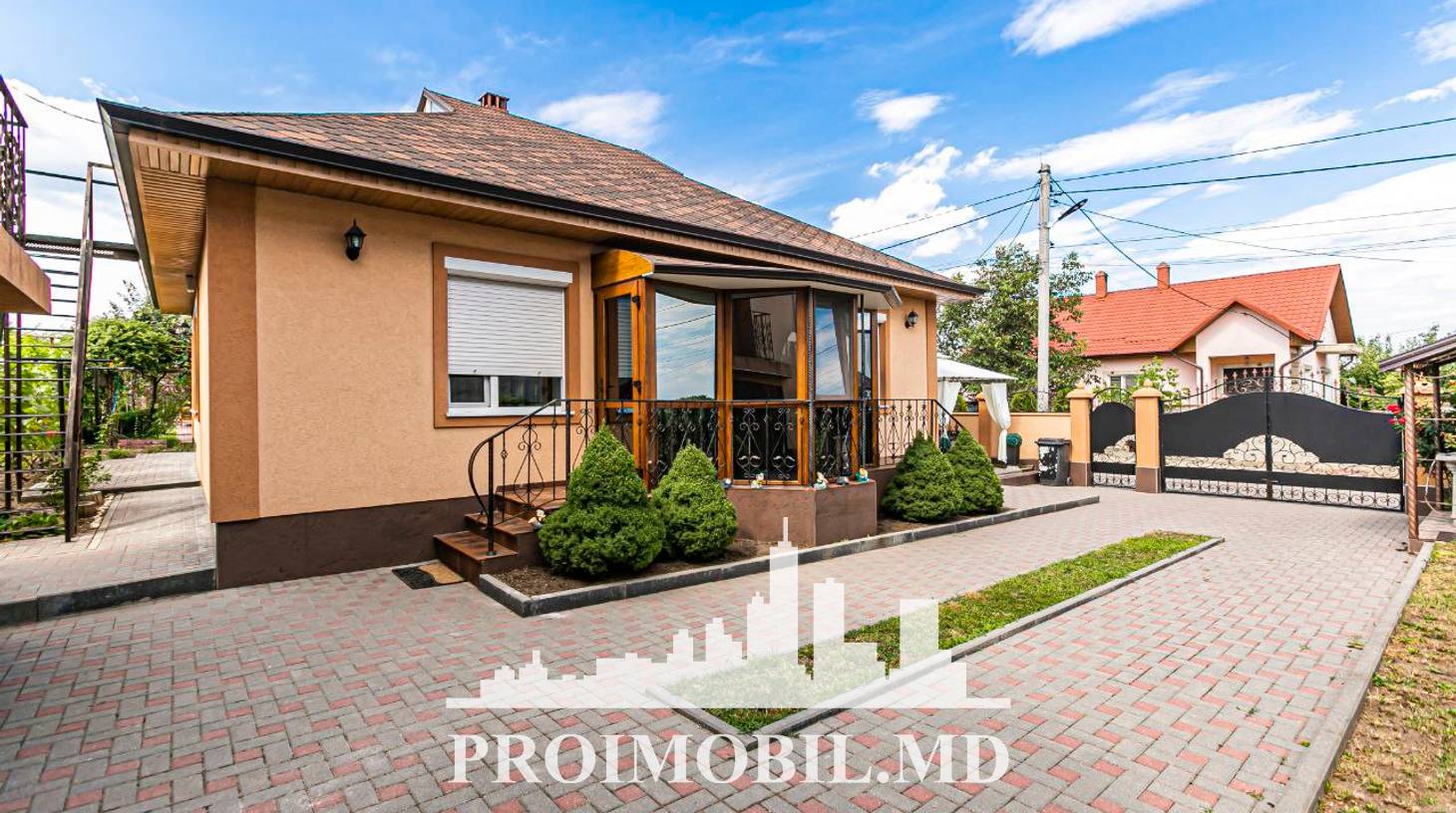 https://images.proimobil.md/b0cq4NVLJij-52yll-XQ50k62XV5_INHDT6htthKMBc/watermark:0.75:so:0:30:0.39/resize:fill:1460:816:1/gravity:ce/bG9jYWw6Ly8vZXN0YXRlL2xyL2ZjOWMxYWRkLWExMmItNDE2Ny04ODdiLTQwZGYxYjcyNzczNi5qcGVn