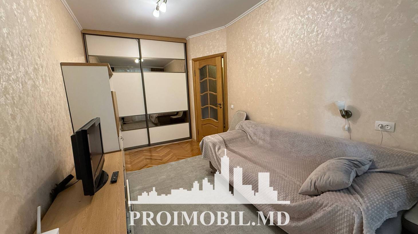 https://images.proimobil.md/b1bJg81vOBQoS3XyViwi8g4mgdHSGXrjhijDzuoZaUM/watermark:0.75:so:0:30:0.39/resize:fill:1460:816:1/gravity:ce/bG9jYWw6Ly8vZXN0YXRlL2xyLzNkZjIzNDJlLWNkZTctNDgxMS1iNzM5LTliOWFkMGMwODQ4OS5qcGVn