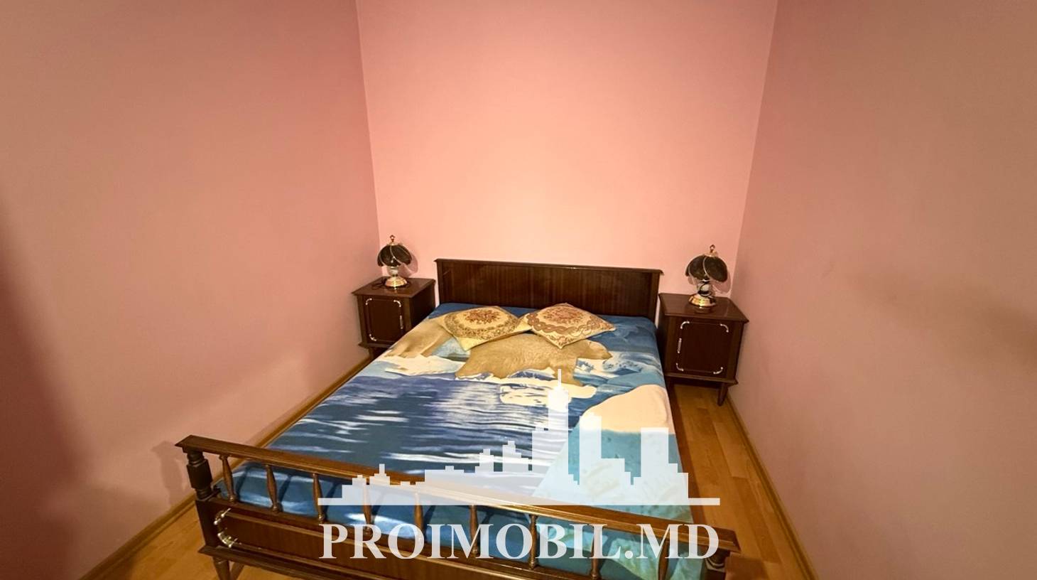 https://images.proimobil.md/b1nmce37ST6JyyU0Hf8oPsTwiWzebNcW3p7DfwDpGsE/watermark:0.75:so:0:30:0.39/resize:fill:1460:816:1/gravity:ce/bG9jYWw6Ly8vZXN0YXRlL2xyLzQ3NTRlNTM3LTA2NDItNDc3MC04ZjFhLTFkM2MyZDAyMmMzMC5qcGVn
