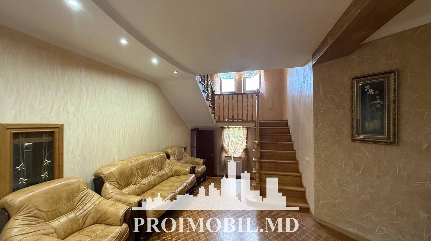https://images.proimobil.md/b3T_u1Dz9N77a_snIwimcH77RuKPEFC3qXLLVHym0eA/watermark:0.75:so:0:30:0.39/resize:fill:1460:816:1/gravity:ce/bG9jYWw6Ly8vZXN0YXRlL2xyL2MzOWYxZjE4LTUzODctNDdmZS04YWRlLTM2NzJmM2M5YjdjZi5qcGVn