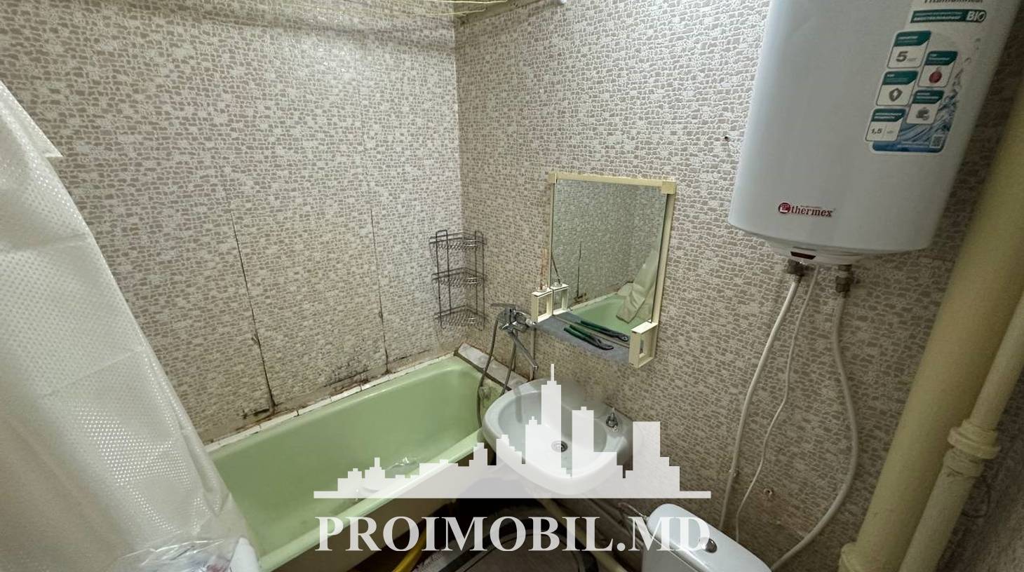 https://images.proimobil.md/b6Hjx1xWBXuzs1LINS2tEkBH_PvD54REhj1nh3sL5QI/watermark:0.75:so:0:30:0.39/resize:fill:1460:816:1/gravity:ce/bG9jYWw6Ly8vZXN0YXRlL2xyL2U2OGQxZmQ4LTI5ZGItNGQ1Yi1iMTFhLTZjZDg3NTM3YTFkOC5qcGVn