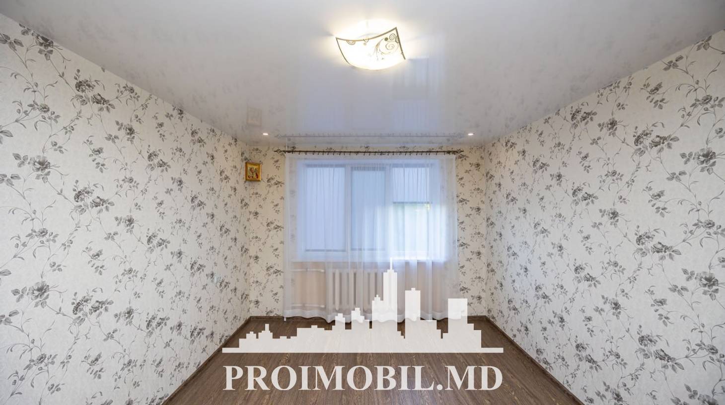 https://images.proimobil.md/b7MDrKTltsr3WwhteGslGo9_Y4kUYdvMBs9TTPGhtvM/watermark:0.75:so:0:30:0.39/resize:fill:1460:816:1/gravity:ce/bG9jYWw6Ly8vZXN0YXRlL2xyLzAxNzI3MGQ1LWU2Y2QtNDU4My1hN2ViLWVmZTBiODIxNjMwMy5qcGVn