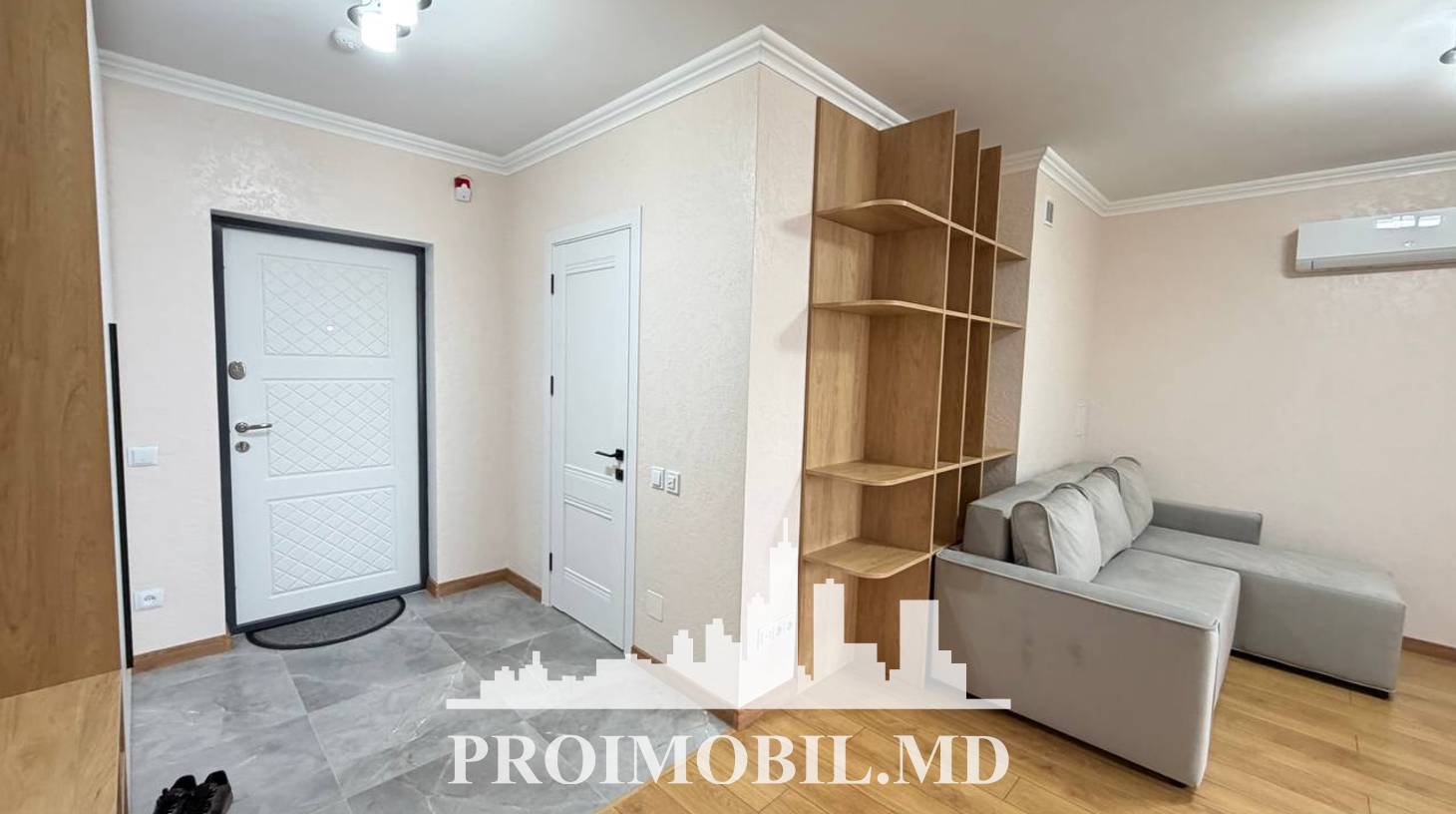 https://images.proimobil.md/b9VGSpkda7MC4AQp1kcP_Gji8rbcPbMee9Wr0otquaQ/watermark:0.75:so:0:30:0.39/resize:fill:1460:816:1/gravity:ce/bG9jYWw6Ly8vZXN0YXRlL2xyL2YyN2I4NTRiLWEzYWUtNDdhNy1iNTlkLTBkNjA3MDI5ZDNiYi5qcGVn