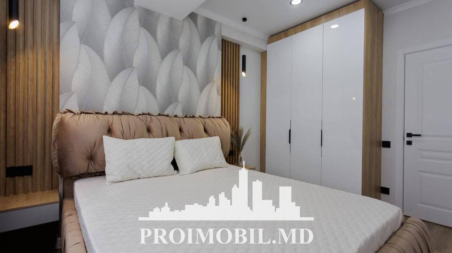 https://images.proimobil.md/bAHl1wrxXgjTFXNDN03iuUfSt6bLLyUs1IbjbJ5Zx-o/watermark:0.75:so:0:30:0.39/resize:fill:1460:816:1/gravity:ce/bG9jYWw6Ly8vZXN0YXRlL2xyLzk5Y2Q4OGYwLWM2NzctNGNmZS1hYjI2LTU4ZTFlZjQ5NGE2My5qcGVn