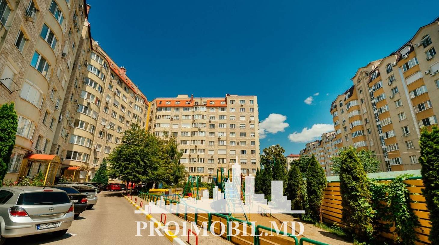 https://images.proimobil.md/bFYxvsCUZljmVMQt_1YzkTwzukaLsJkcqjZgvA3RHmM/watermark:0.75:so:0:30:0.39/resize:fill:1460:816:1/gravity:ce/bG9jYWw6Ly8vZXN0YXRlL2xyLzBjZDE5M2I0LTEyYzgtNDRhMS1hZTVlLTNhNTIzMTIxNTY1ZC5qcGVn