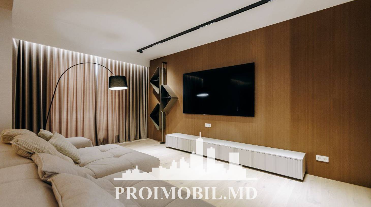 https://images.proimobil.md/bG9Qsac9pFtXUhCdi6Qlk7TfR1n_GdMfBr8N4Fp-S9Q/watermark:0.75:so:0:30:0.39/resize:fill:1460:816:1/gravity:ce/bG9jYWw6Ly8vZXN0YXRlL2xyLzlhYjY3NWU0LTkzODMtNGYzNy05ZTQ3LTRkNTJlN2I0MGFmOC5qcGVn