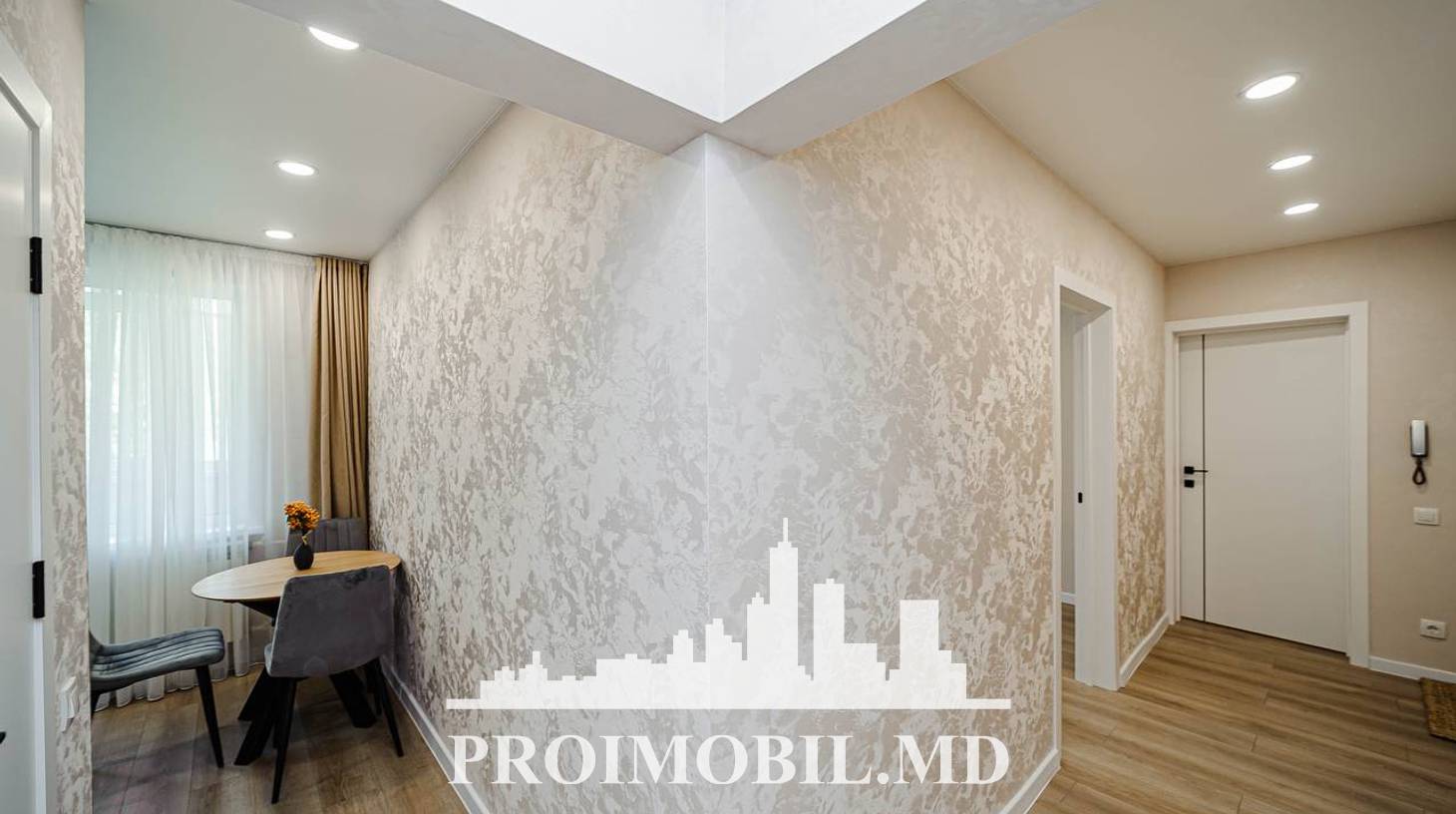 https://images.proimobil.md/bHvP_hxcFah1DoQPZmj1B6WVu4kCxwMG_ejfvRB7Gc8/watermark:0.75:so:0:30:0.39/resize:fill:1460:816:1/gravity:ce/bG9jYWw6Ly8vZXN0YXRlL2xyLzBmMjRkNzcxLTJjNzgtNDk4ZS05N2Y4LTZjOGEzOTAzZjFkZS5qcGVn