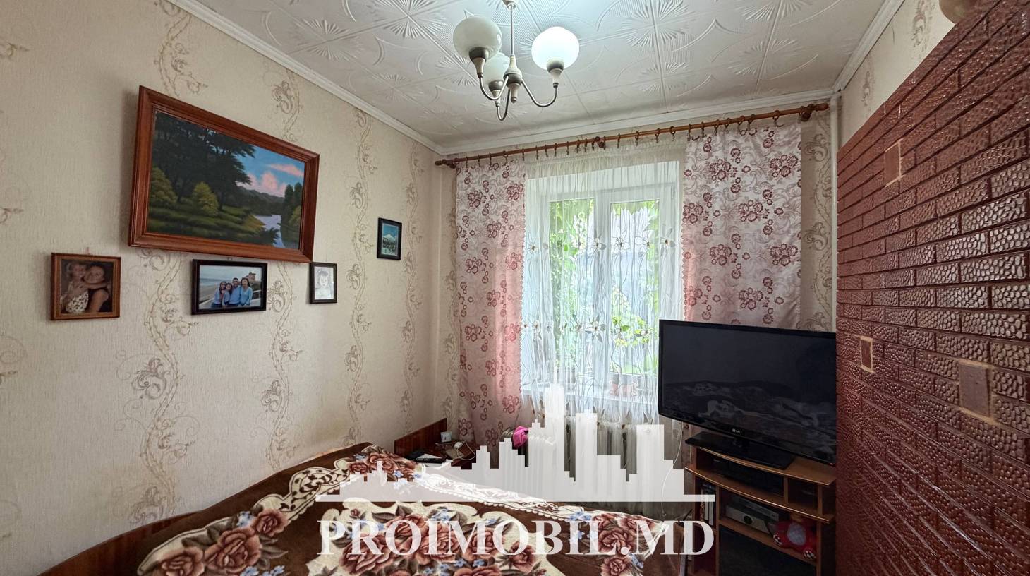 https://images.proimobil.md/bNZClUmUspumSkqgZL1XUTt5ftFp1jgBtuYdlJsvCcs/watermark:0.75:so:0:30:0.39/resize:fill:1460:816:1/gravity:ce/bG9jYWw6Ly8vZXN0YXRlL2xyL2I2MWRhN2E4LTgzNTItNDJjOS05ZTYwLThjZmJjYTQwODkwNi5qcGVn