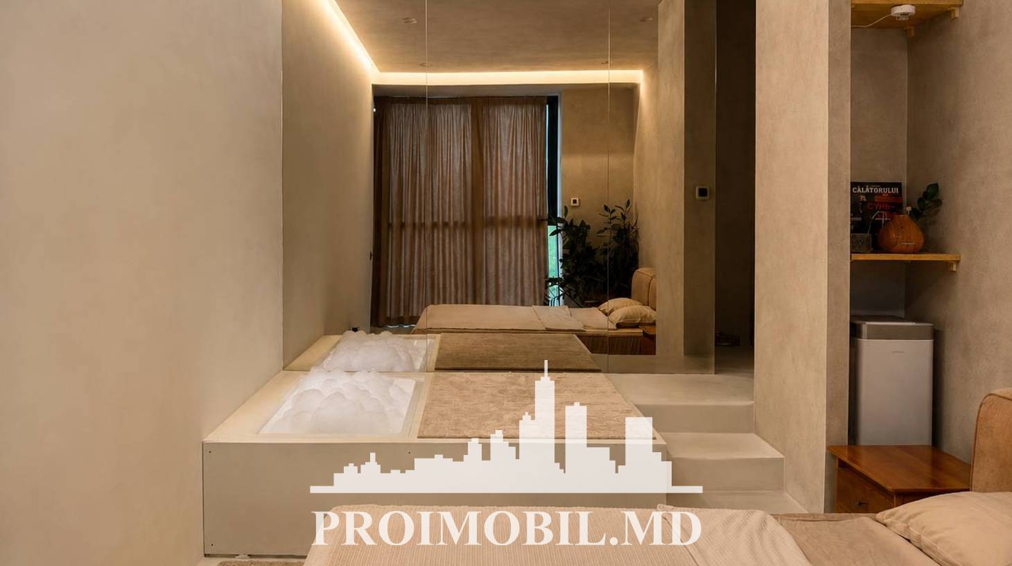 https://images.proimobil.md/bPaRDtUvnGK3RFXcfdYq8zsjIxDZtylGdbcbGz7Fahs/watermark:0.75:so:0:30:0.39/resize:fill:1460:816:1/gravity:ce/bG9jYWw6Ly8vZXN0YXRlL2xyL2VmYWNiZWQ3LWVlYzItNDU4NS04N2FkLThkNjc0MzhiMDAwMS5qcGVn
