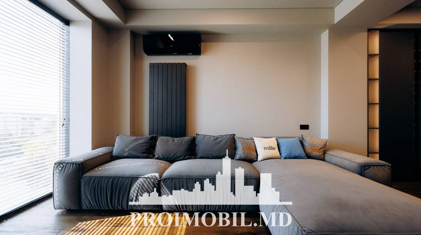 https://images.proimobil.md/bQpOFu813birFKziyYdsJkOTFeACSEjq8aE7lfxc8_I/watermark:0.75:so:0:30:0.39/resize:fill:1460:816:1/gravity:ce/bG9jYWw6Ly8vZXN0YXRlL2xyL2UzYWI4Y2ZlLWQzMzYtNGQ5MC04MzQxLTJlZTIzZDc1OWU4MS5qcGVn
