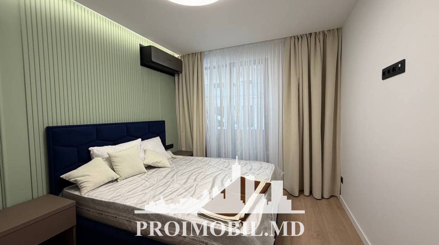 https://images.proimobil.md/b_qKnBbLfZ4Xoo2xidP0NHA1iMfD7e7QeMCHuZ4Antc/watermark:0.75:so:0:30:0.39/resize:fill:1460:816:1/gravity:ce/bG9jYWw6Ly8vZXN0YXRlL2xyLzYyZjM2MGYxLTFkOTYtNDA5ZC1hMGJkLTU2MzA3ZDJlZWM2ZS5qcGVn