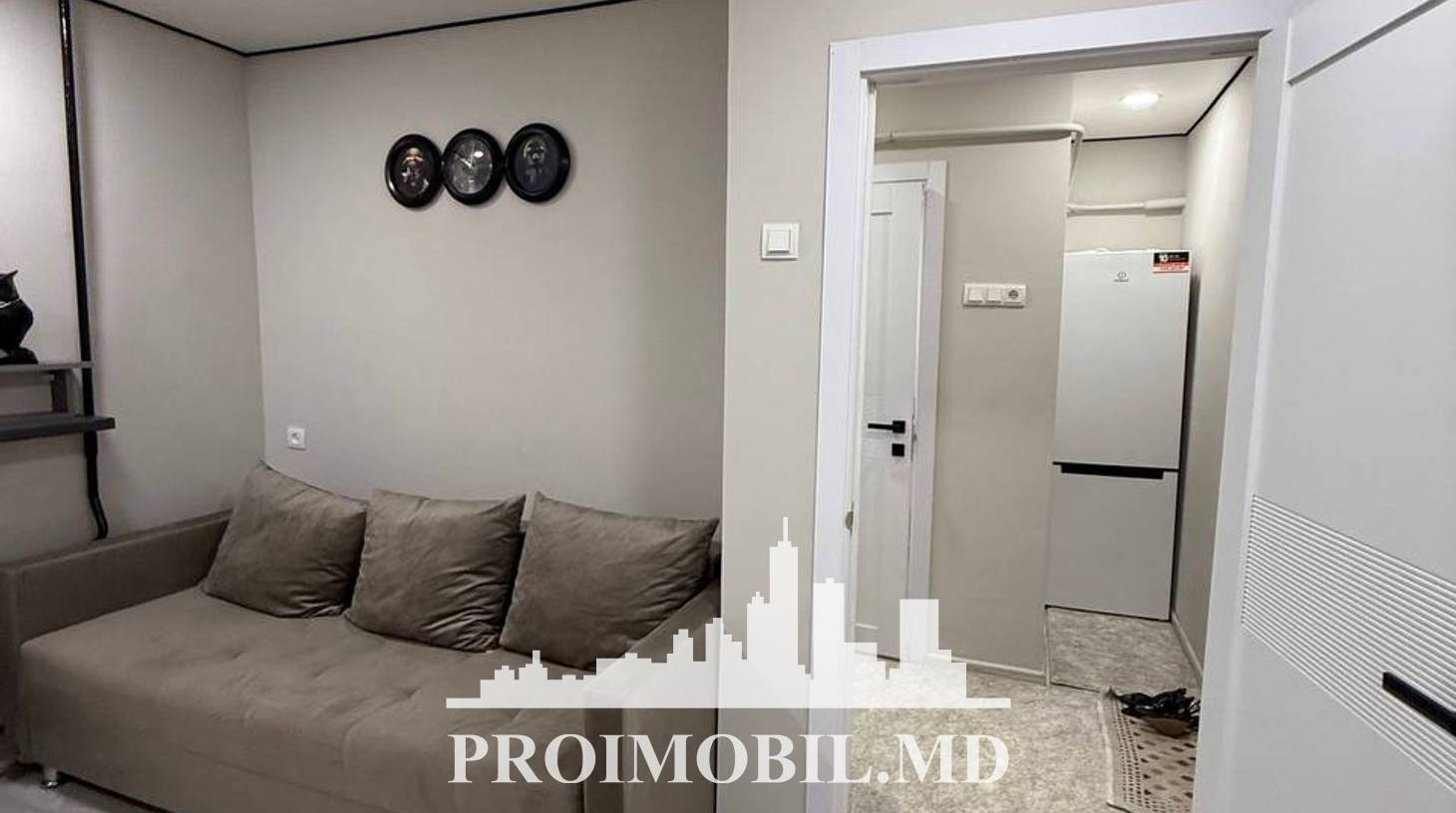 https://images.proimobil.md/bfjBdmVfwQa2yuGu9yMOJMNO6w19Hw63lV41jra10uM/watermark:0.75:so:0:30:0.39/resize:fill:1460:816:1/gravity:ce/bG9jYWw6Ly8vZXN0YXRlL2xyL2JkZWVkNWJiLTBmODMtNGM1ZC1iNjc5LTQ3MzUzYTkxMjg2Ni5qcGVn