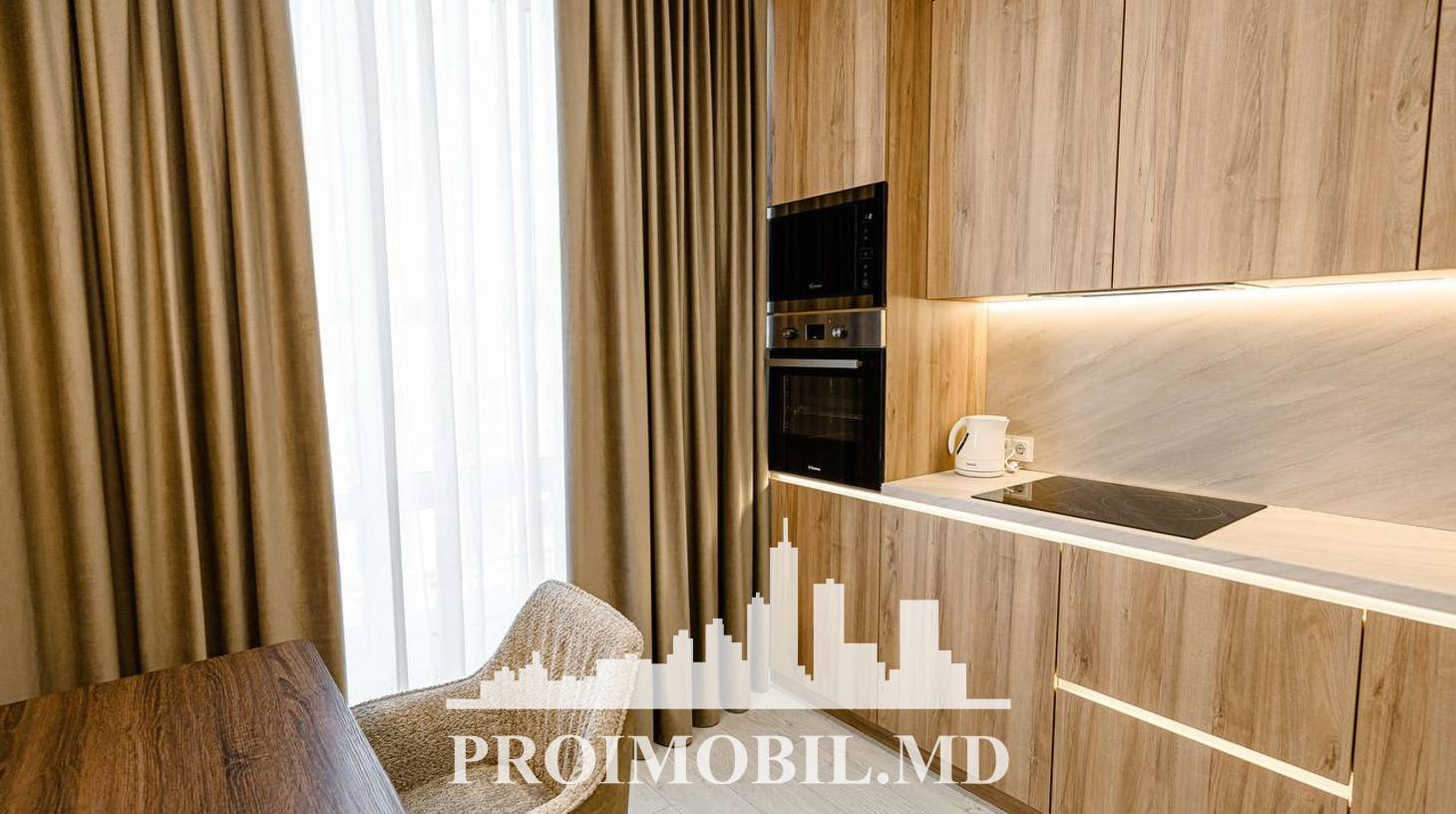 https://images.proimobil.md/bfzoH25qlceT--F-_df8P0ZEBWAl_IAGXpi5jwjmI6E/watermark:0.75:so:0:30:0.39/resize:fill:1460:816:1/gravity:ce/bG9jYWw6Ly8vZXN0YXRlL2xyLzJiNmE3NzZhLTk0MGQtNGI5OC1iNmJjLTFjMTQyOWM4MTMzNy5qcGVn