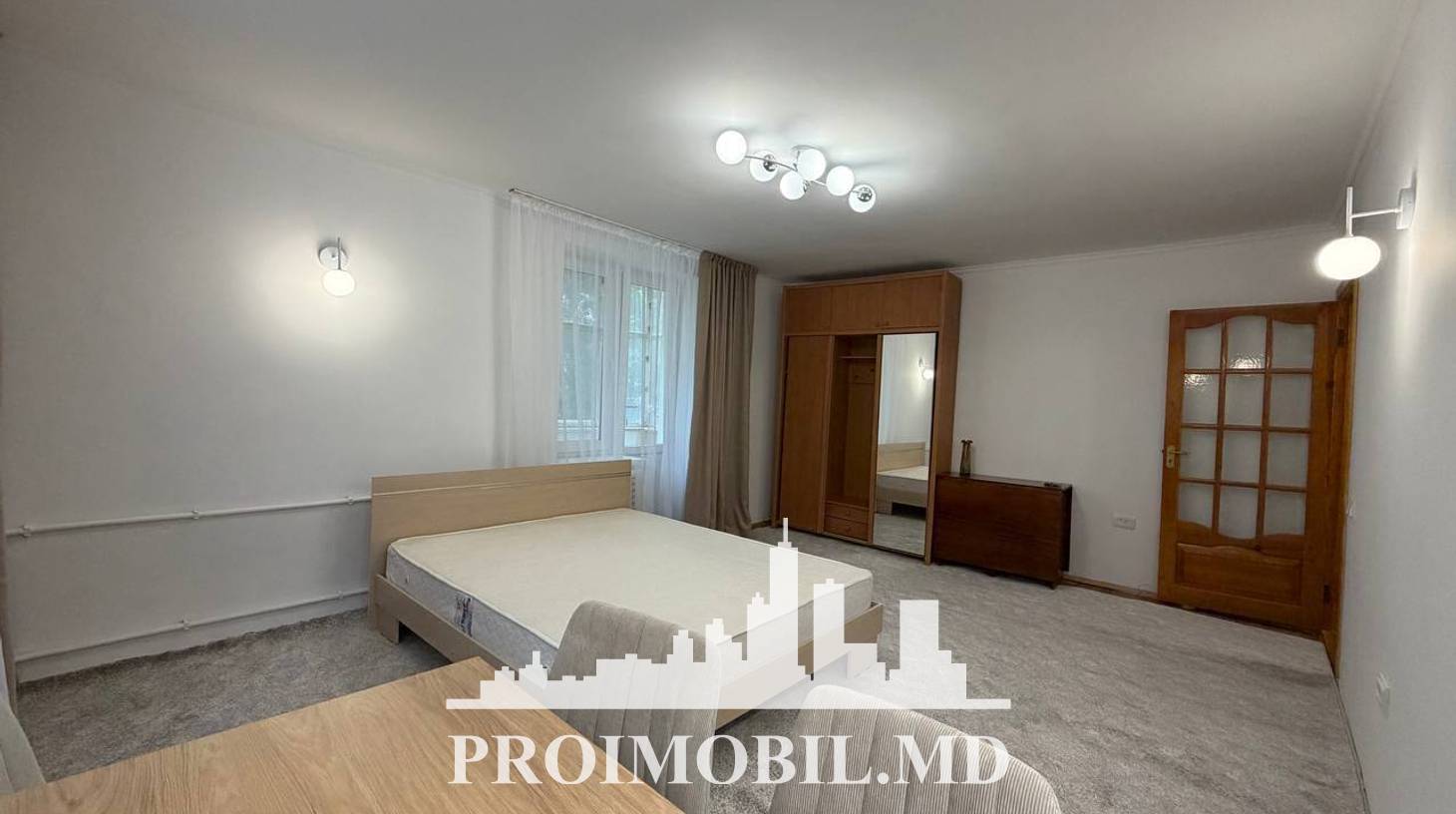 https://images.proimobil.md/bg0TQocXsq6XA4qJli6hq25KjD2-PBaqA60QDz-OrYk/watermark:0.75:so:0:30:0.39/resize:fill:1460:816:1/gravity:ce/bG9jYWw6Ly8vZXN0YXRlL2xyLzdhMzM2Zjg3LWQ0MDQtNDNmOC05Nzg3LWQyOWY2ZGU3MTA2ZC5qcGVn